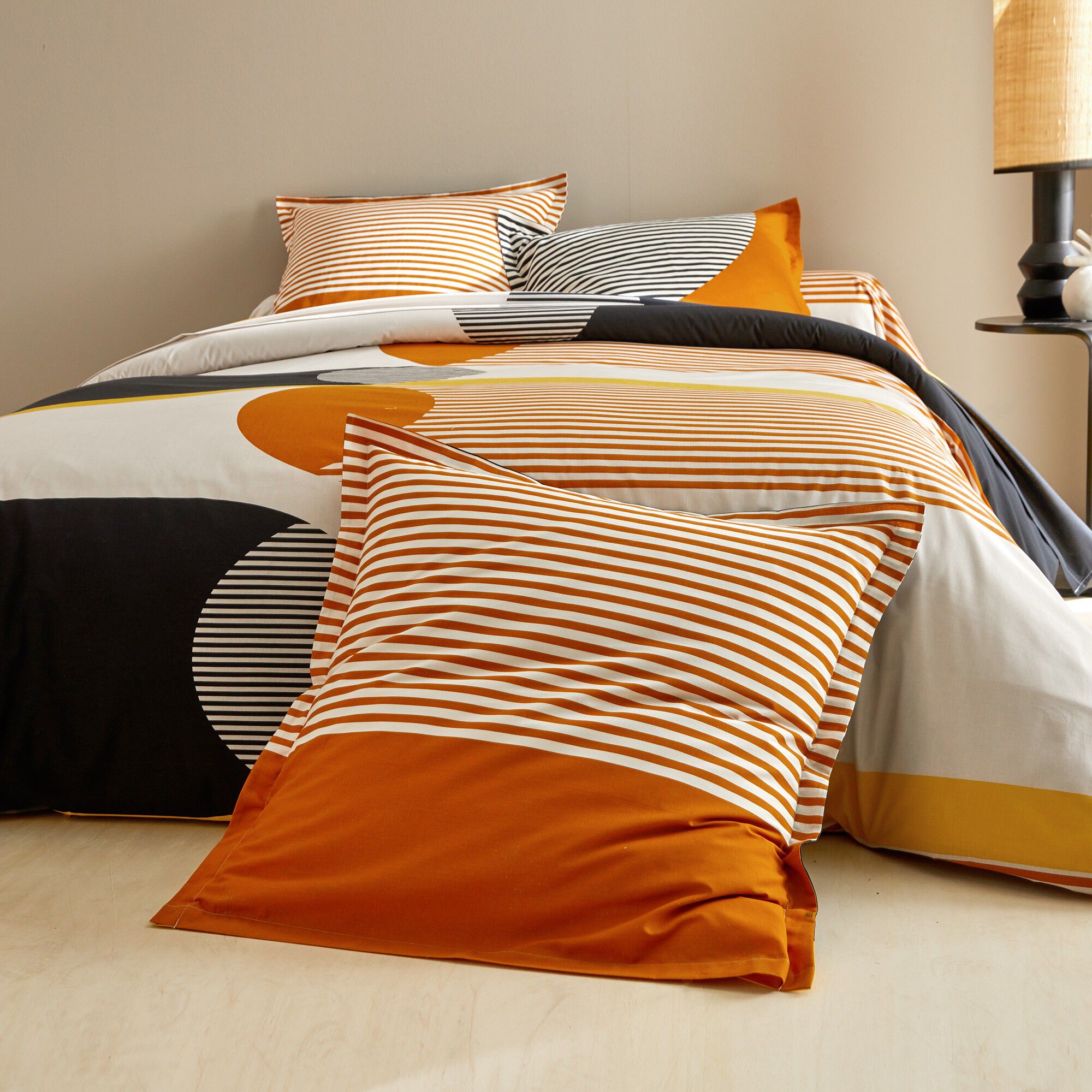 Linge de lit Nico en coton imprimé rayures style graphique