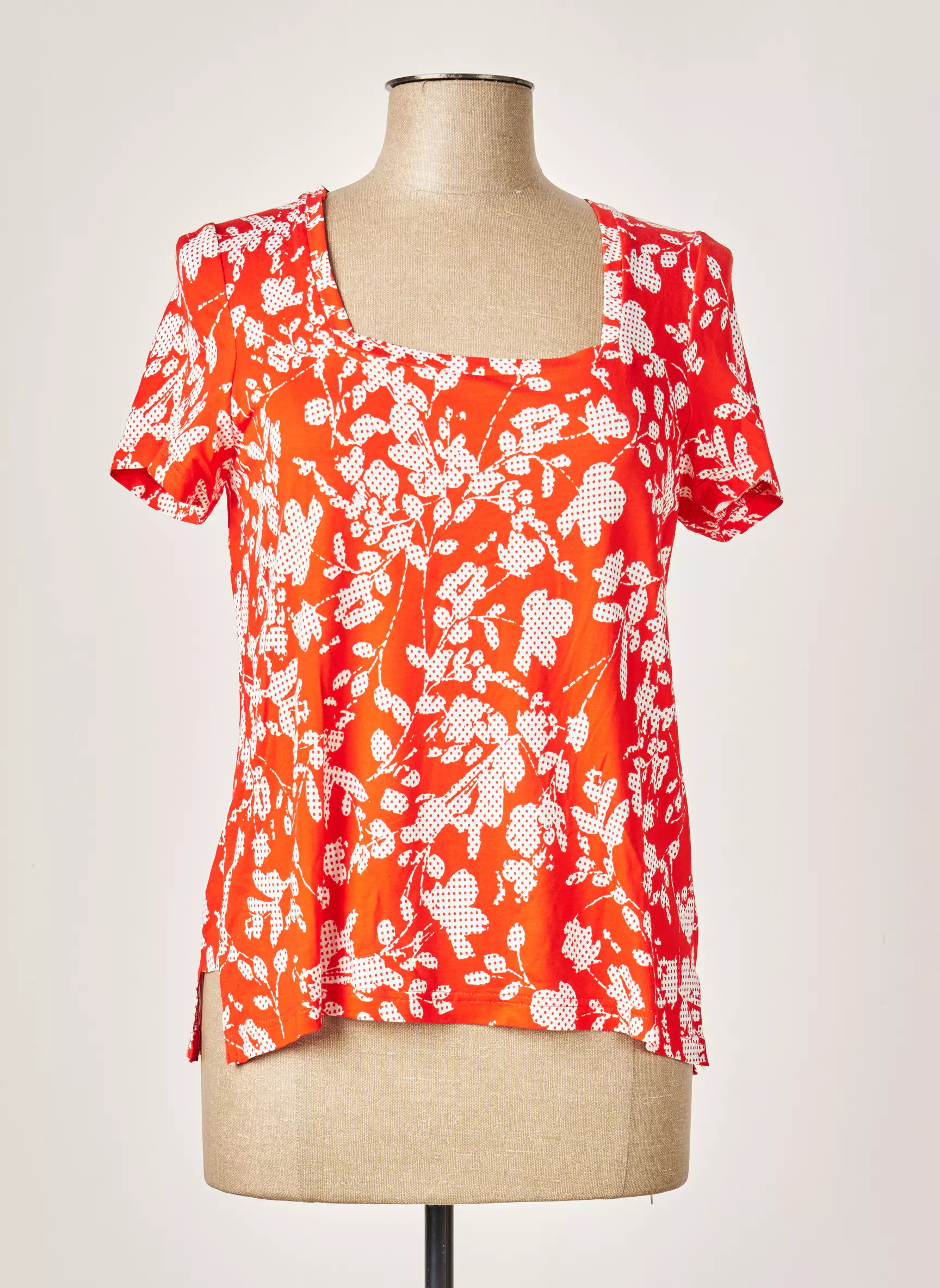 Pauporte Tshirts Femme couleur rouge