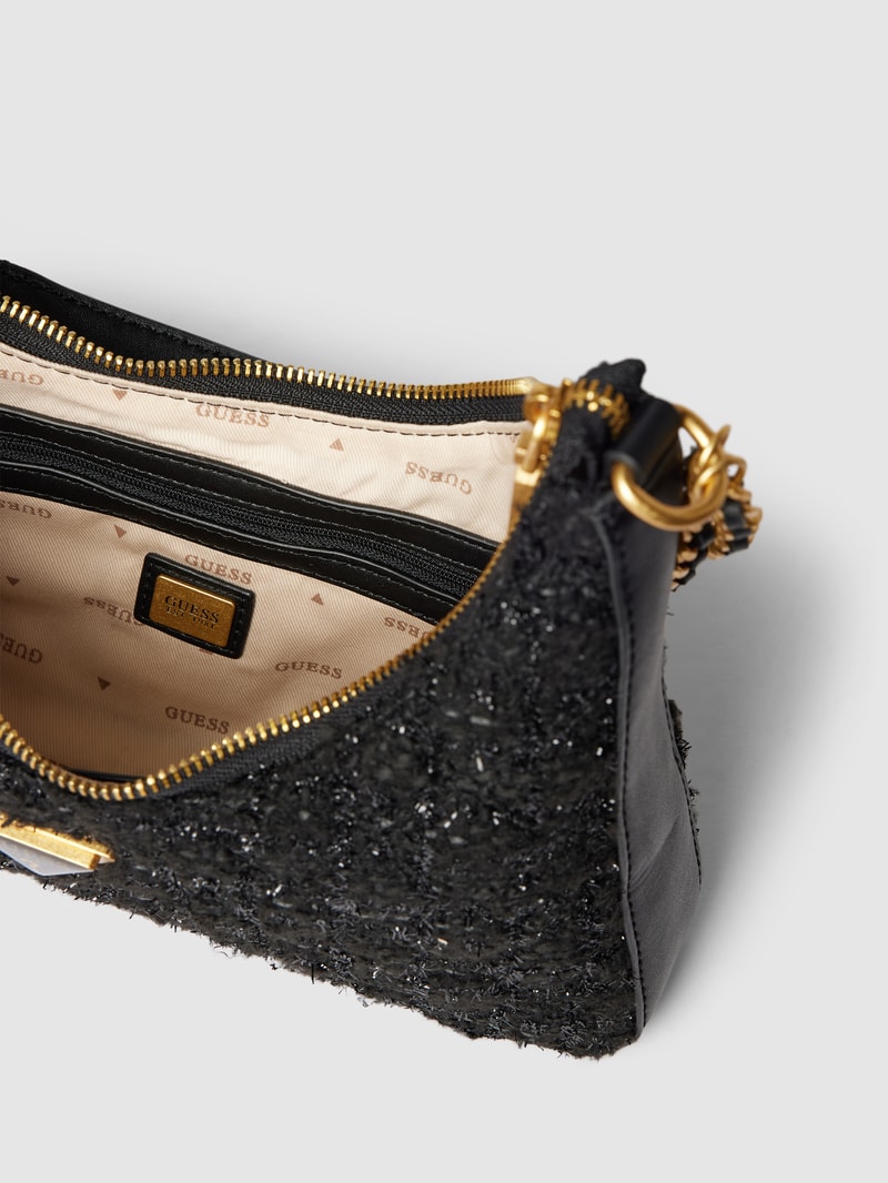 Schultertasche mit Strukturmuster Modell 'GIULLY' in schwarz