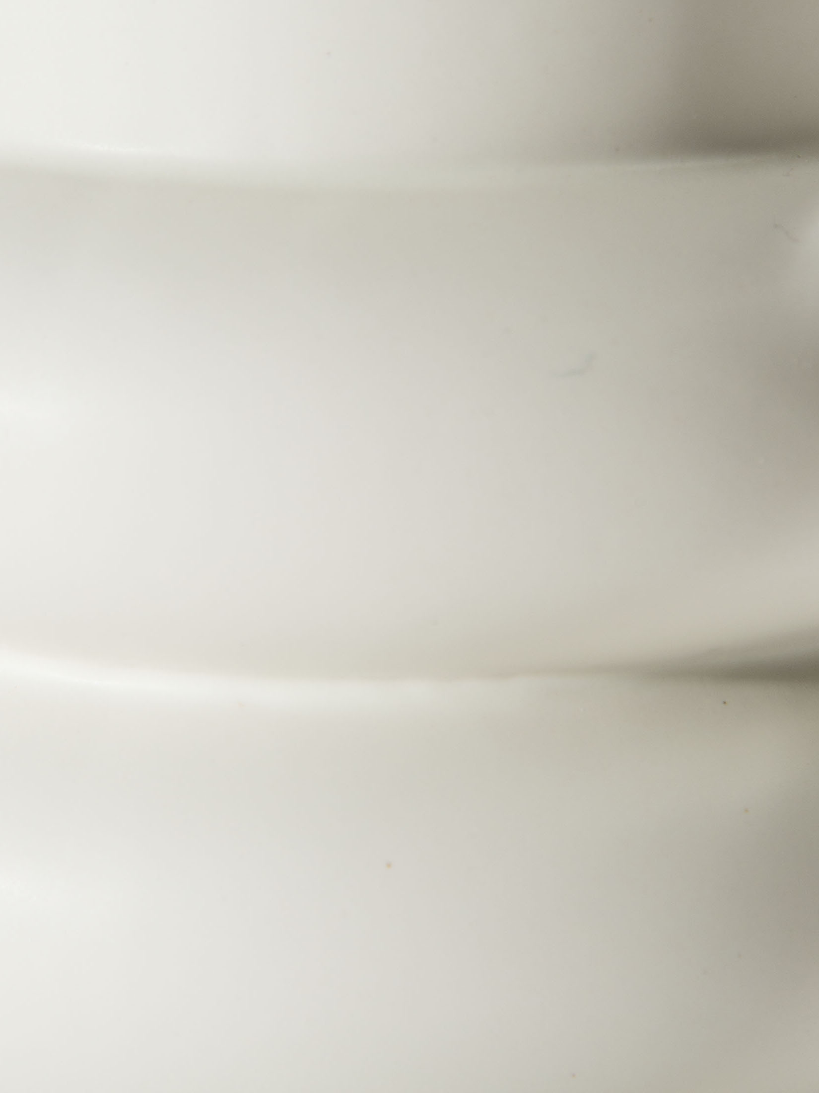 Banda Vase, Creme