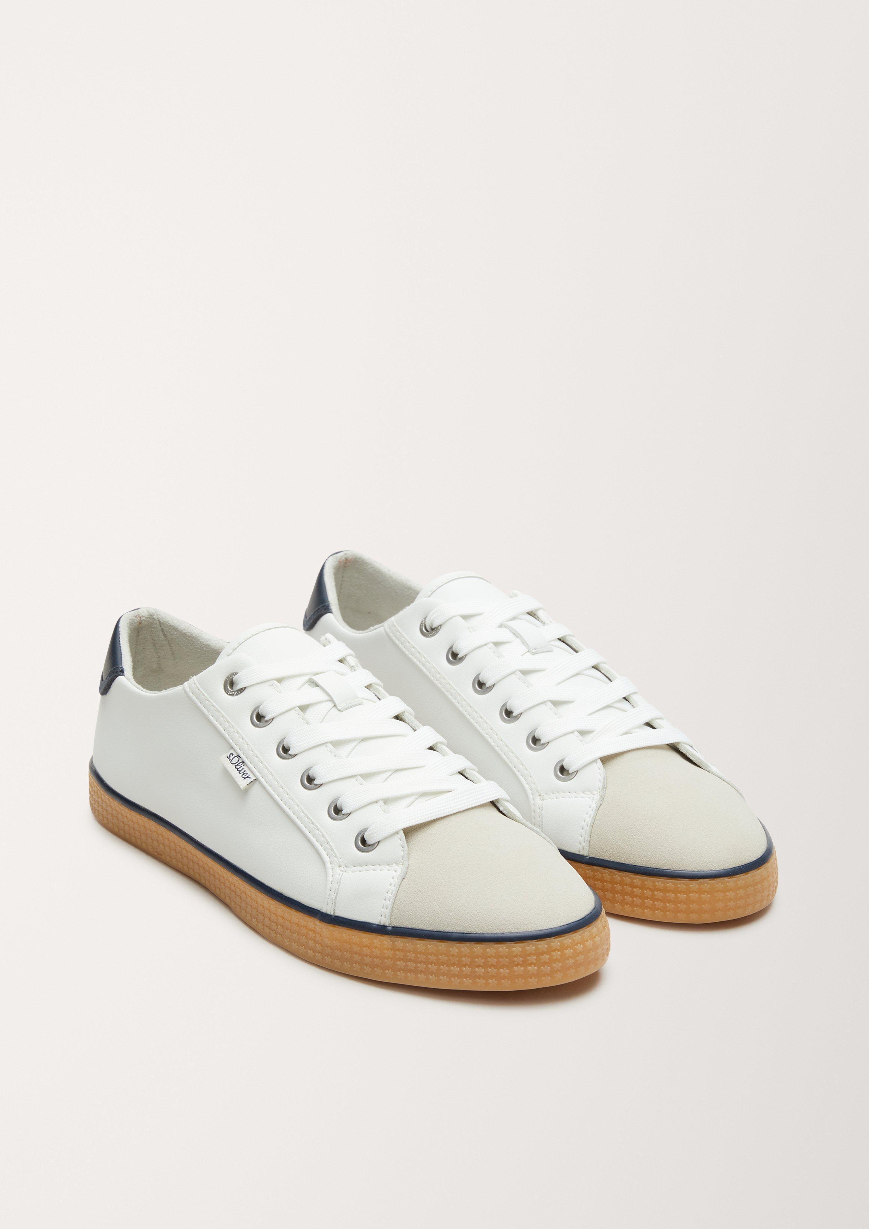 Sneaker mit Kontrastdetails  6005683-157