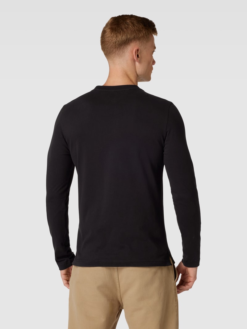 Longsleeve mit Label-Stitching Modell 'HENLEY' in schwarz