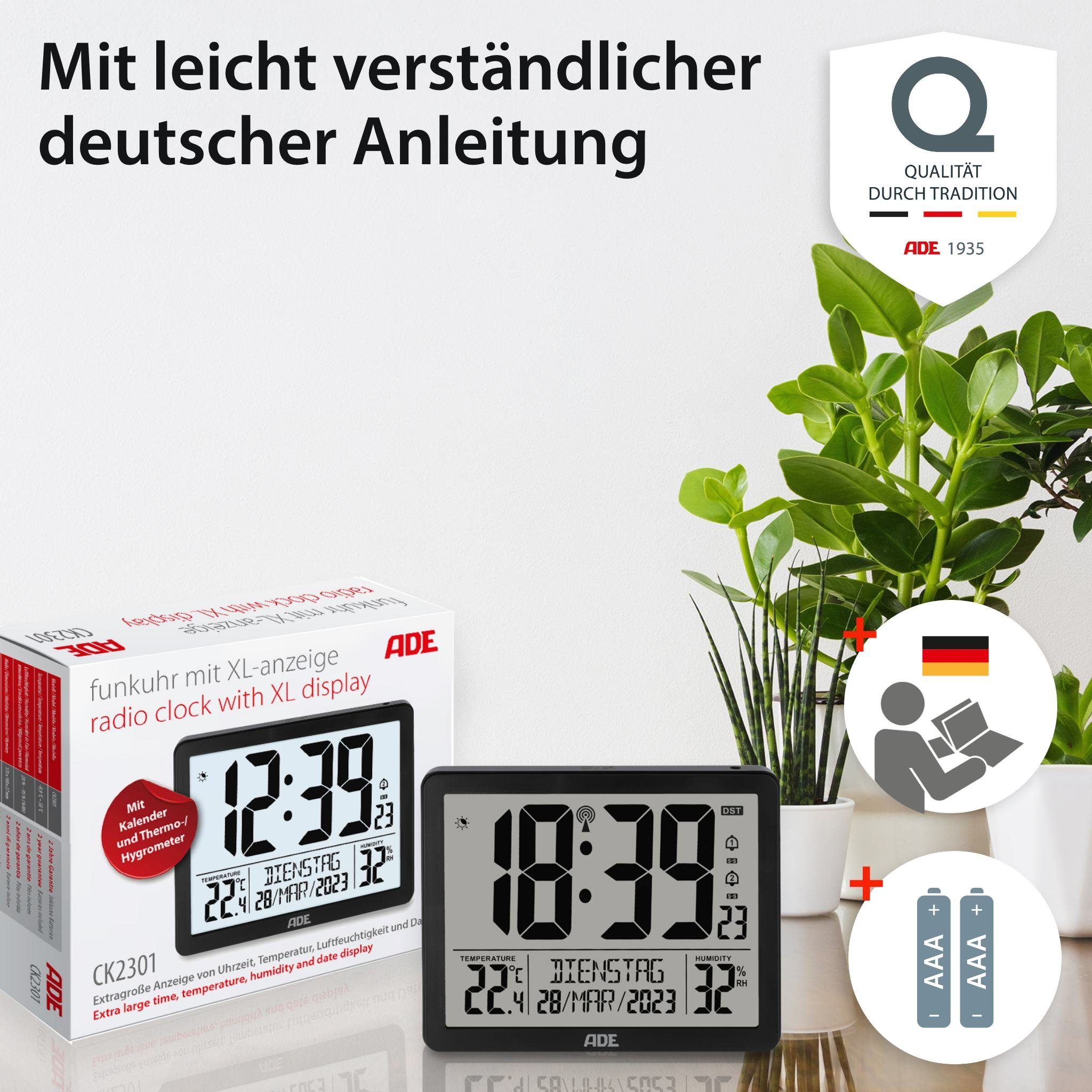 ADE Funktischuhr Digitale Tischuhr Wecker mit Thermometer und Hygrometer 2 Weckzeiten, ausgeschriebener Wochentag, zum Hängen oder Stellen