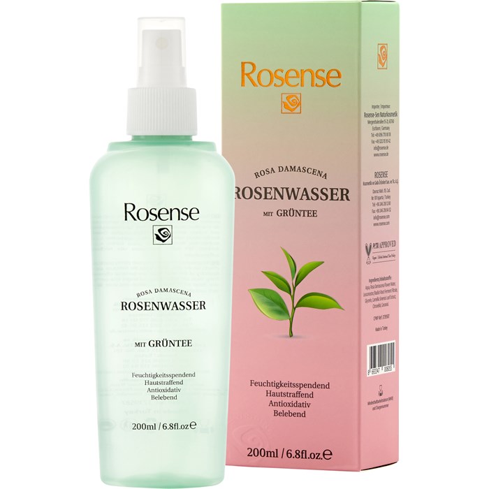 Rosenwasser mit Grüntee