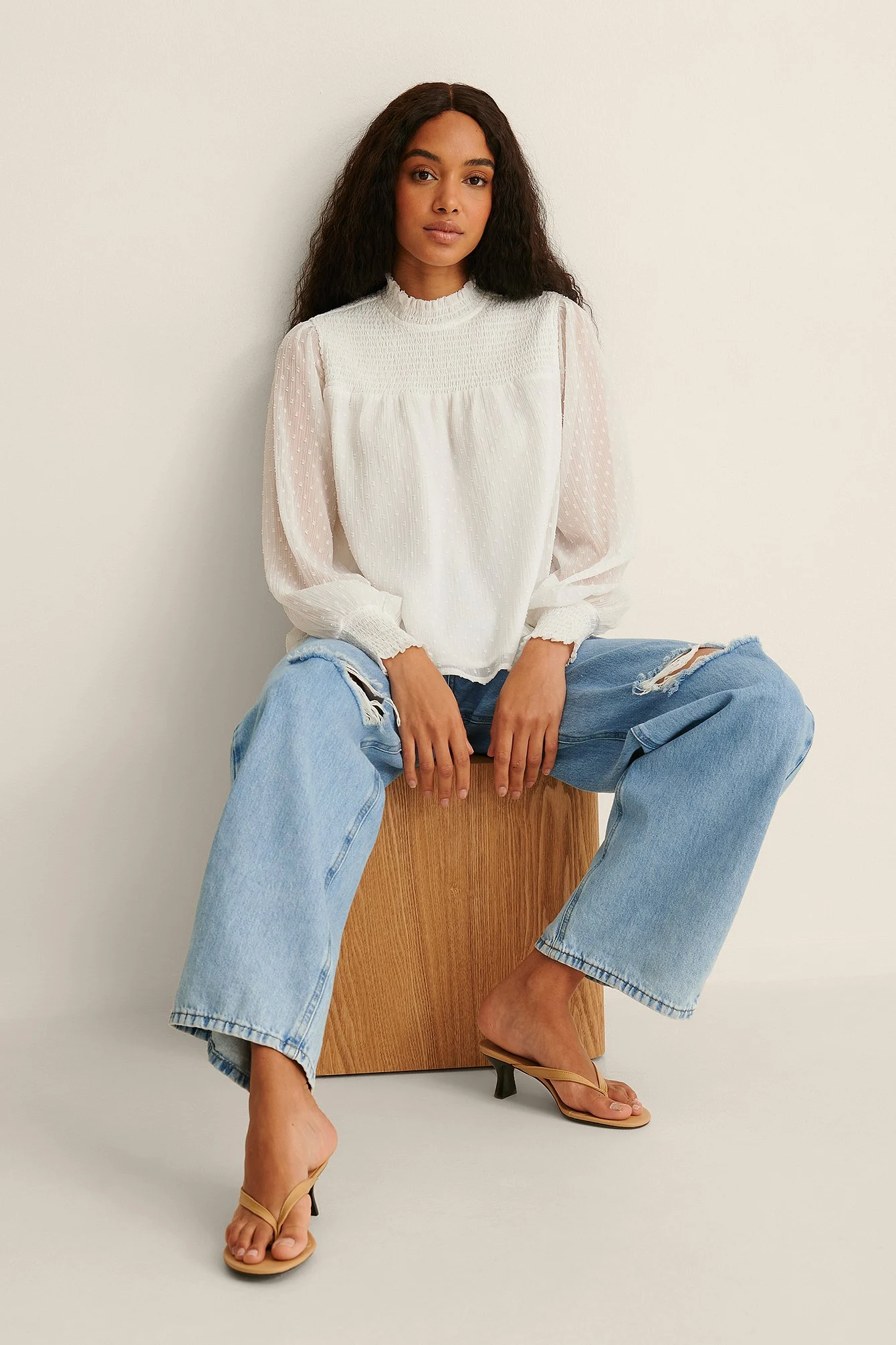Recycelte ratière Smocked Rüschenausschnitt Bluse