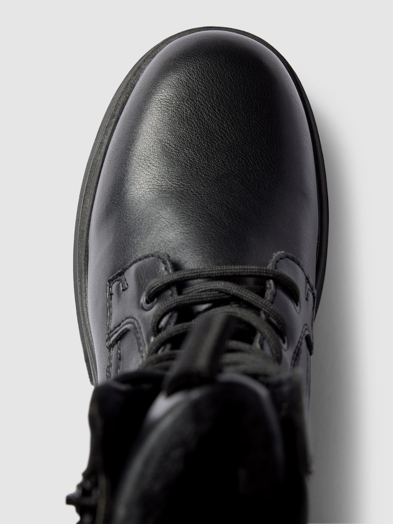 Schnürstiefel in Leder-Optik in schwarz