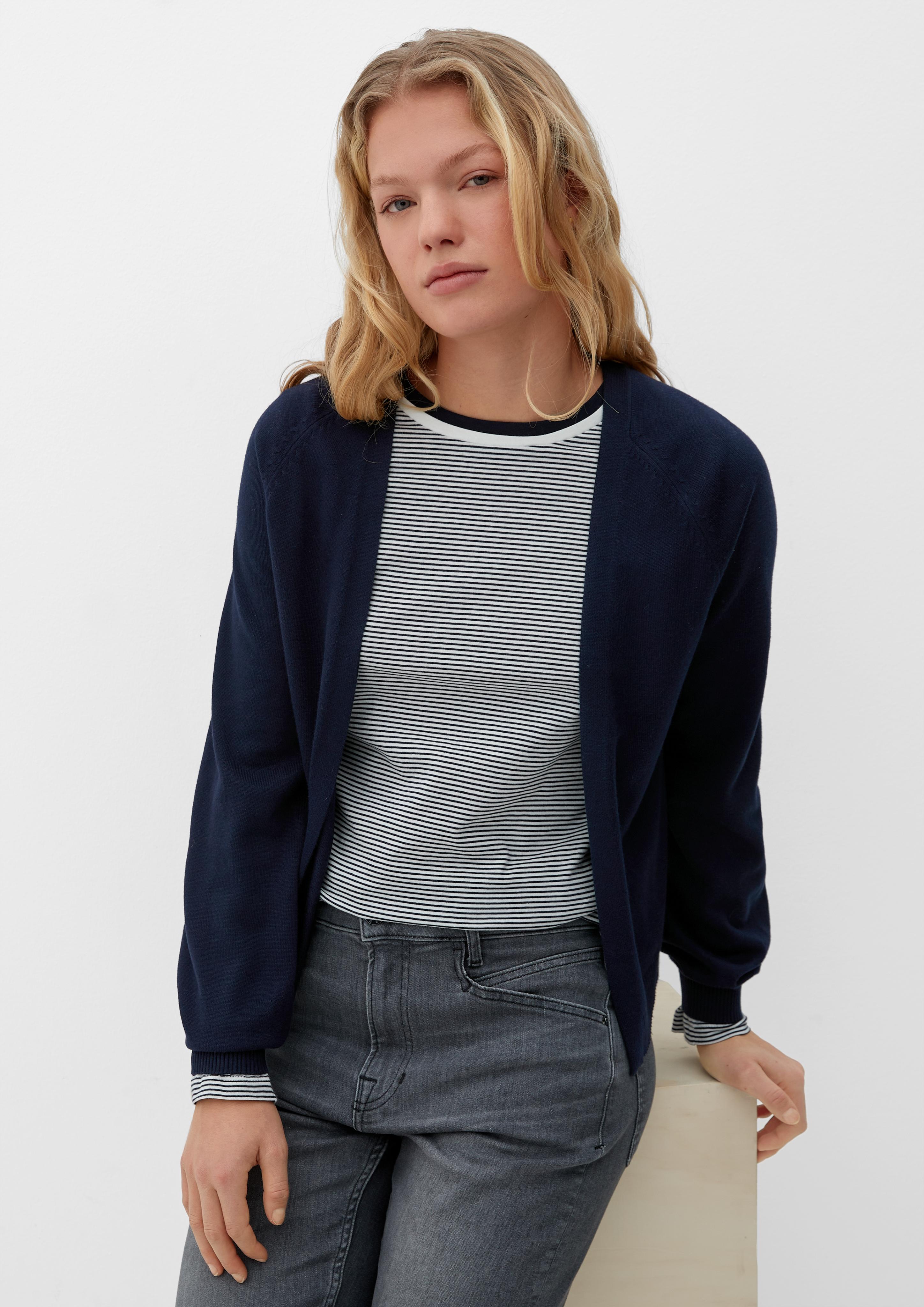 Strickjacke aus Viskosemix  2130013-5959