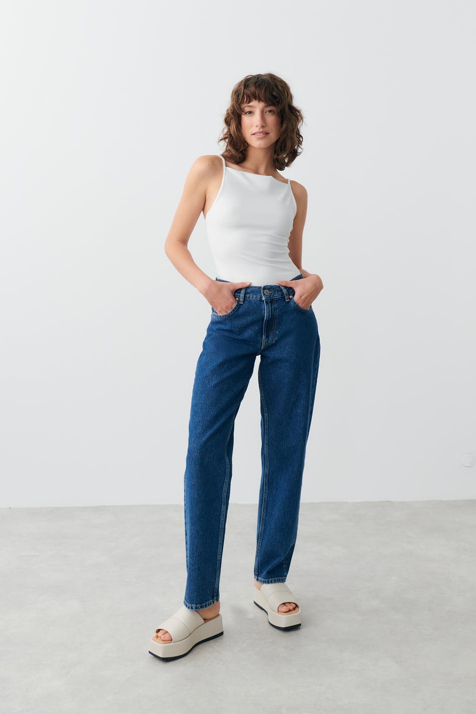 Boatneck singlet