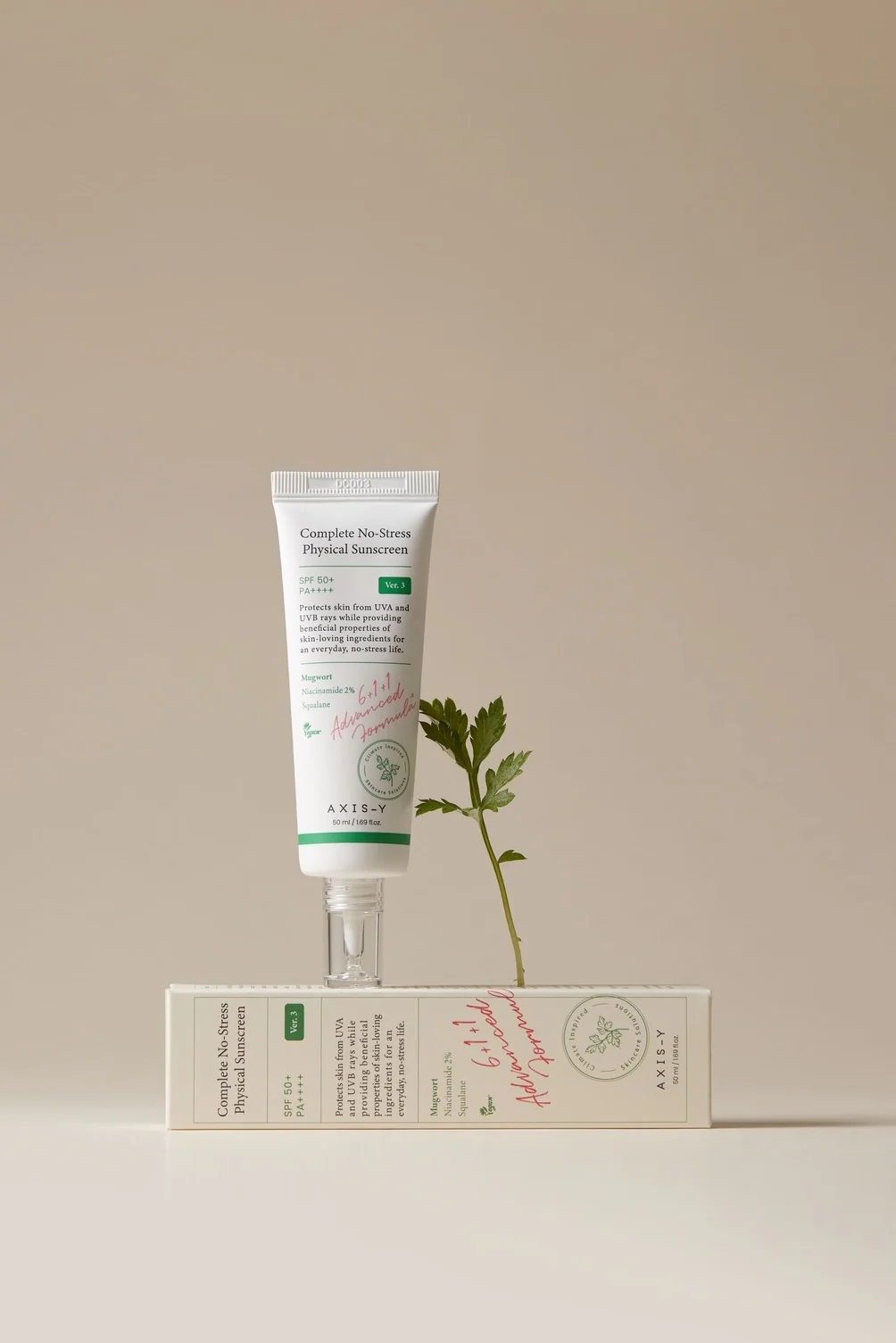 6+1+1 pilnas fizinis apsauginis kremas nuo saulės be streso V.3 SPF50+ PA++++ – itin stiprią apsaugą suteikiantis veido kremas nuo saulės.