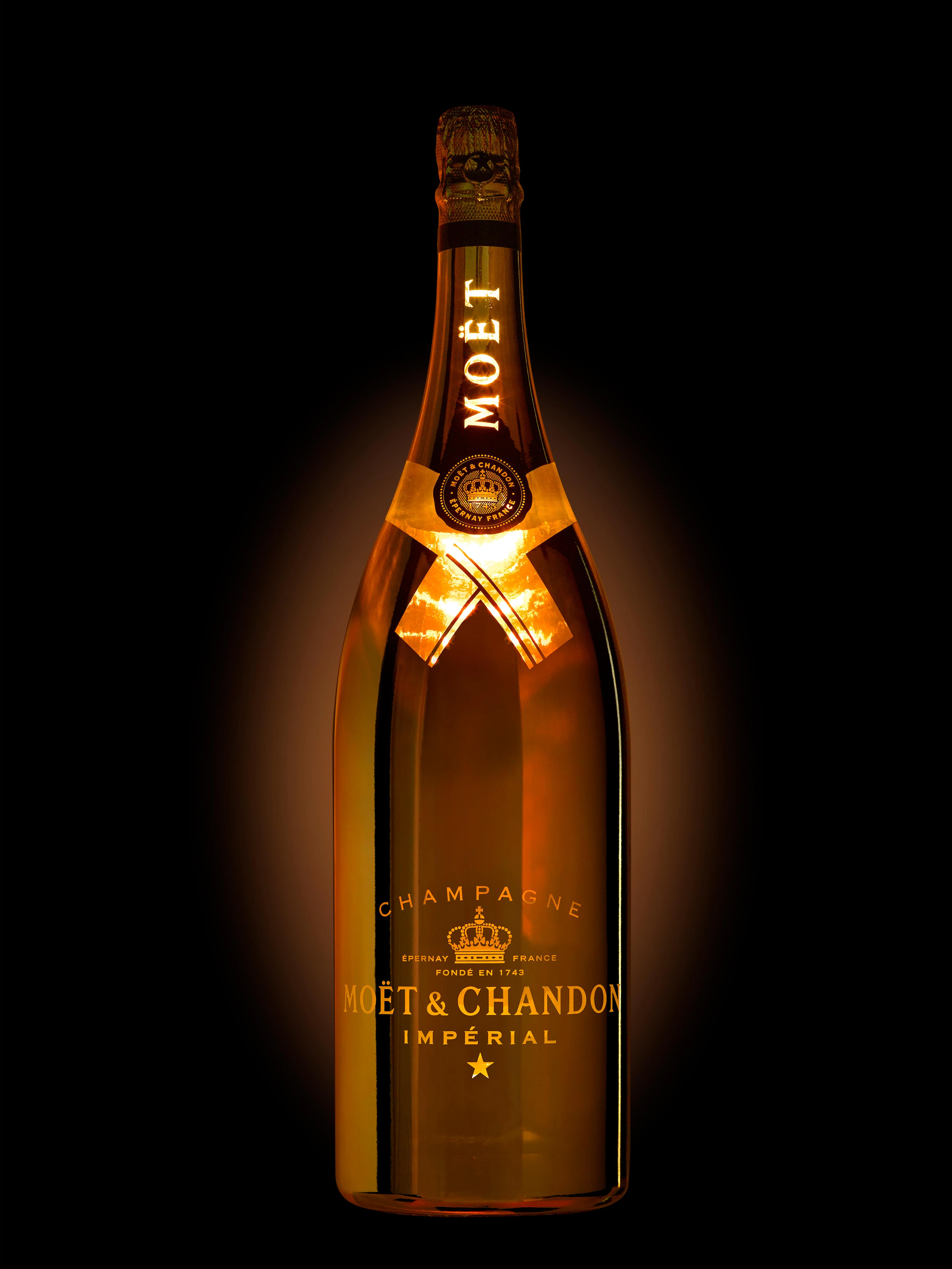 Moët & Chandon Imperial Special Edition Bright Night