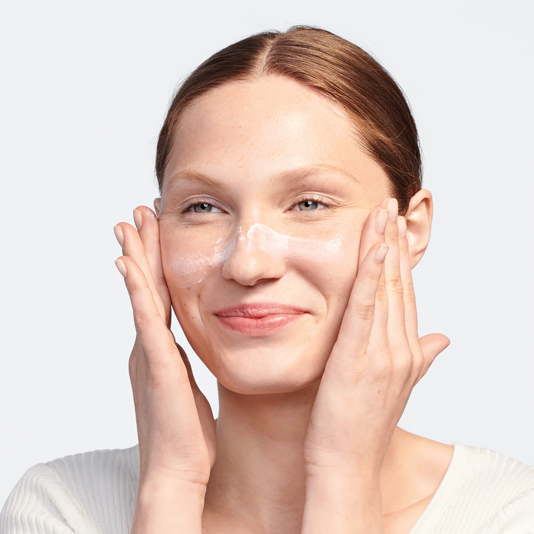 Crema hidratante de día Moisture Surge SPF25