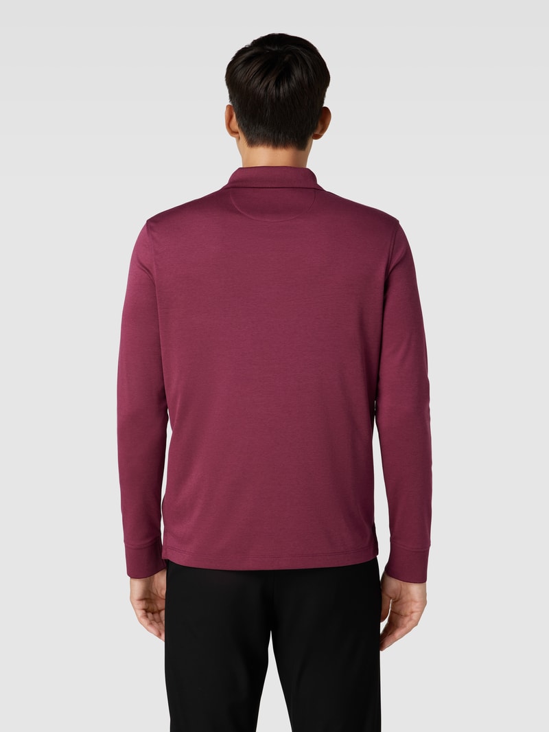 Poloshirt mit Brusttasche in aubergine