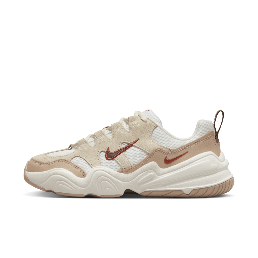 Nike Tech Hera FV0981-100 / weiss
