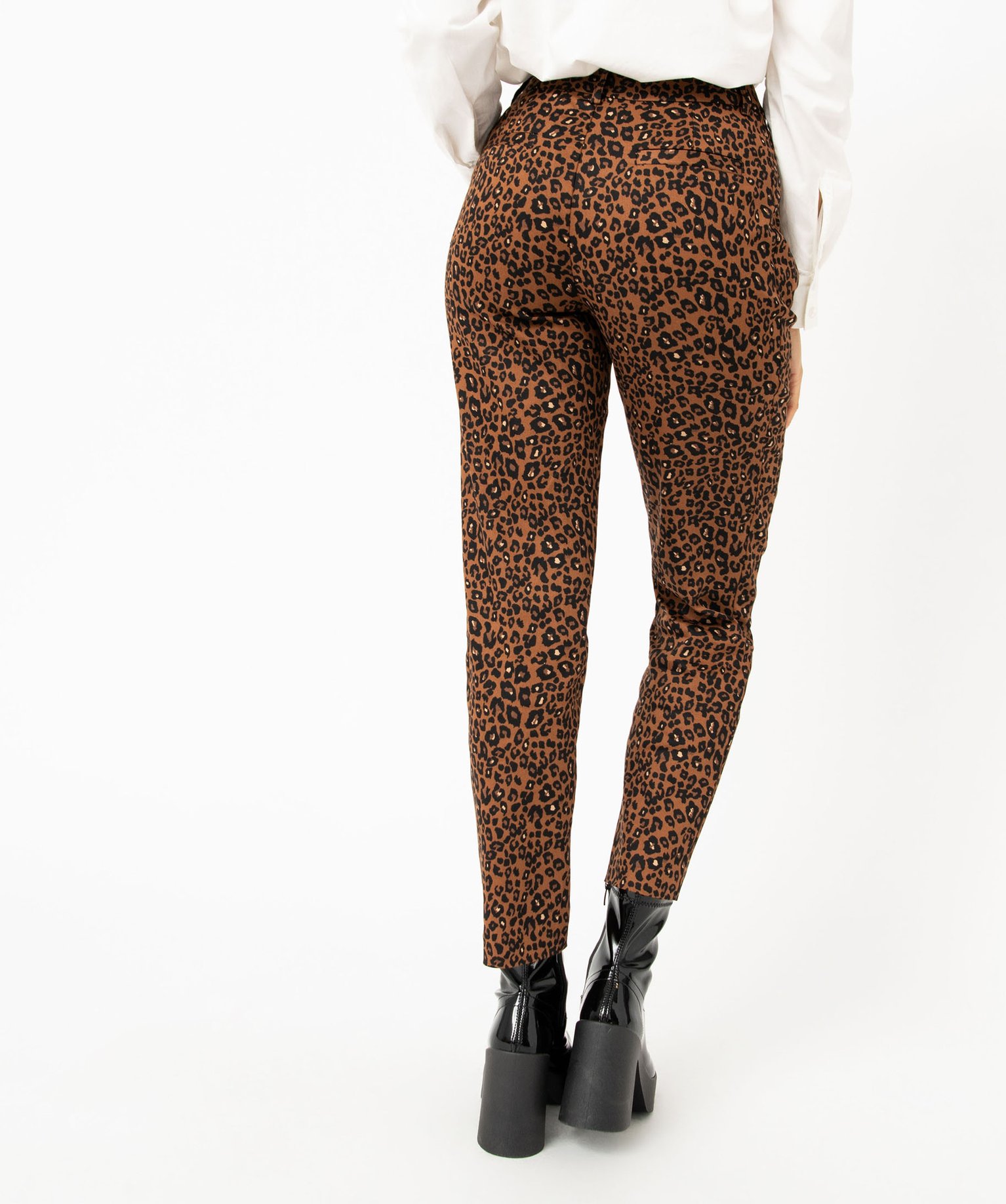 Pantalon droit en toile extensible imprimé léopard femme imprime | GEMO