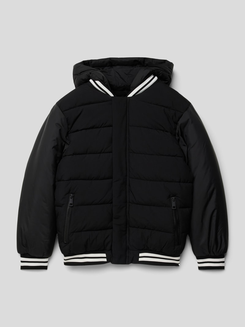 Steppjacke mit Kapuze in schwarz
