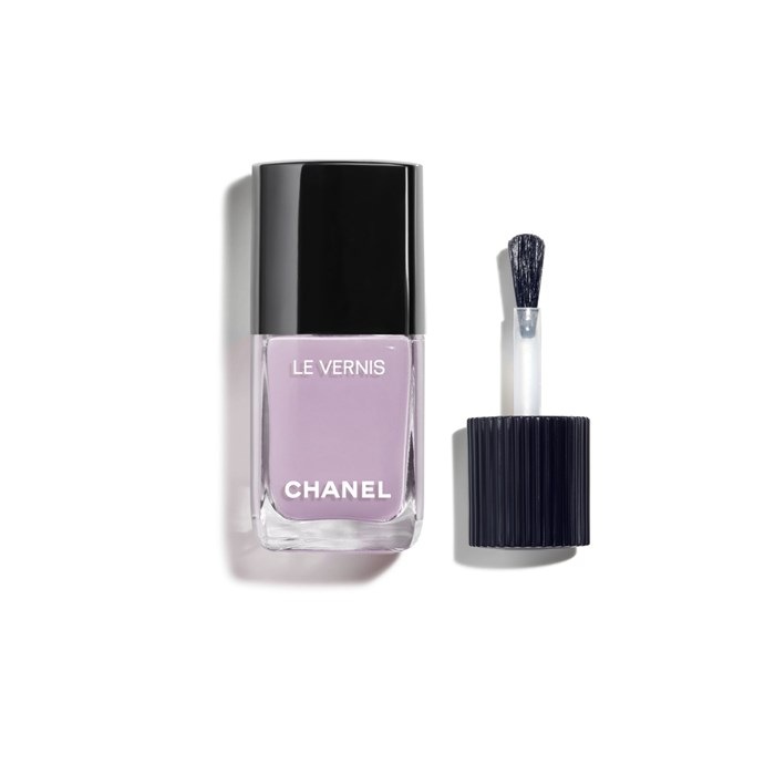 FARBE UND GLANZ MIT LANGEM HALT