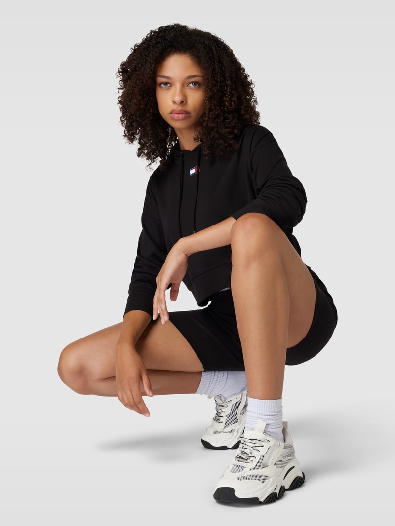 Cropped Hoodie mit Logo-Badge Modell 'HERITAGE' in schwarz