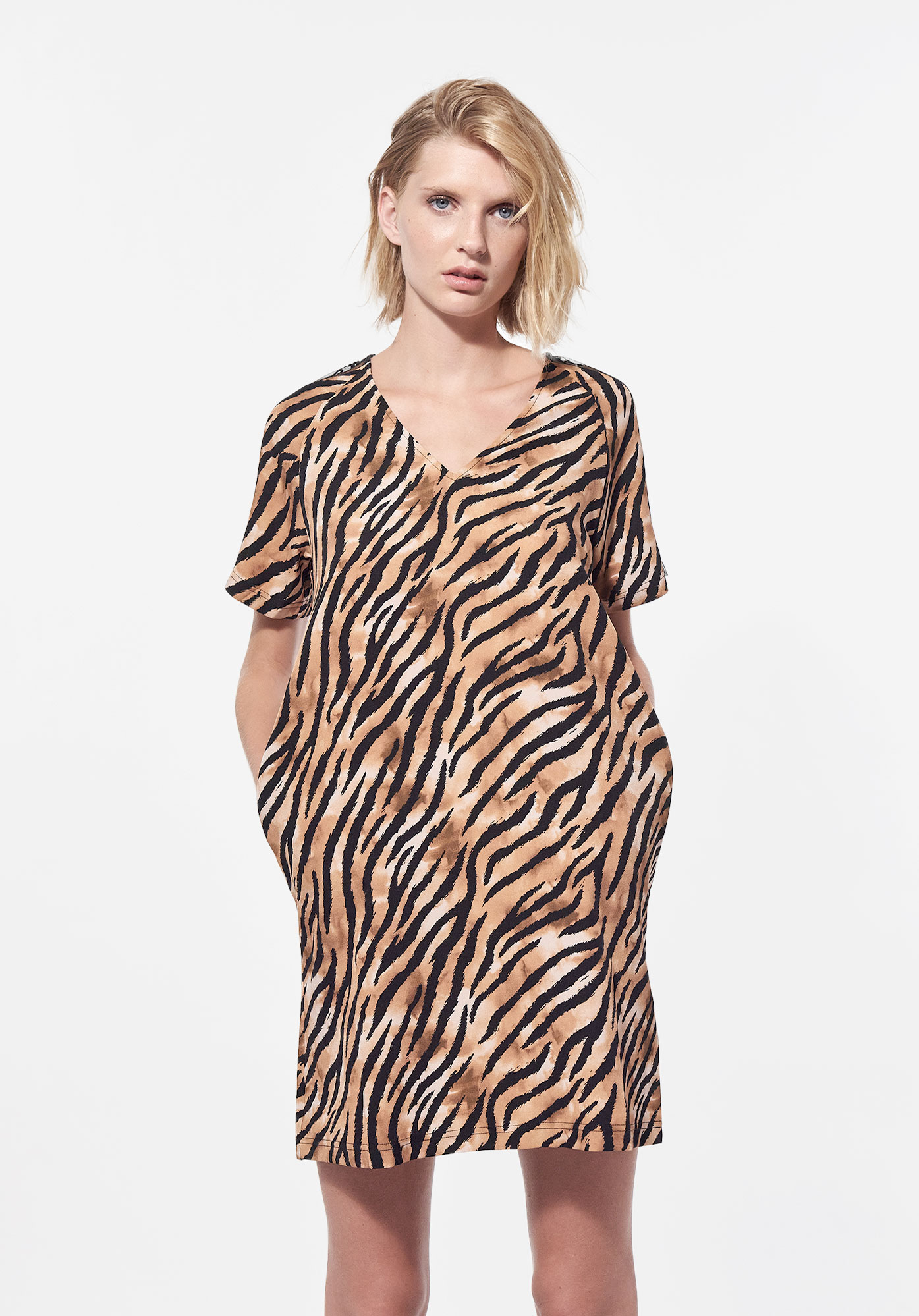 VEZUV  Robe Femme en 100% polyester recyclé