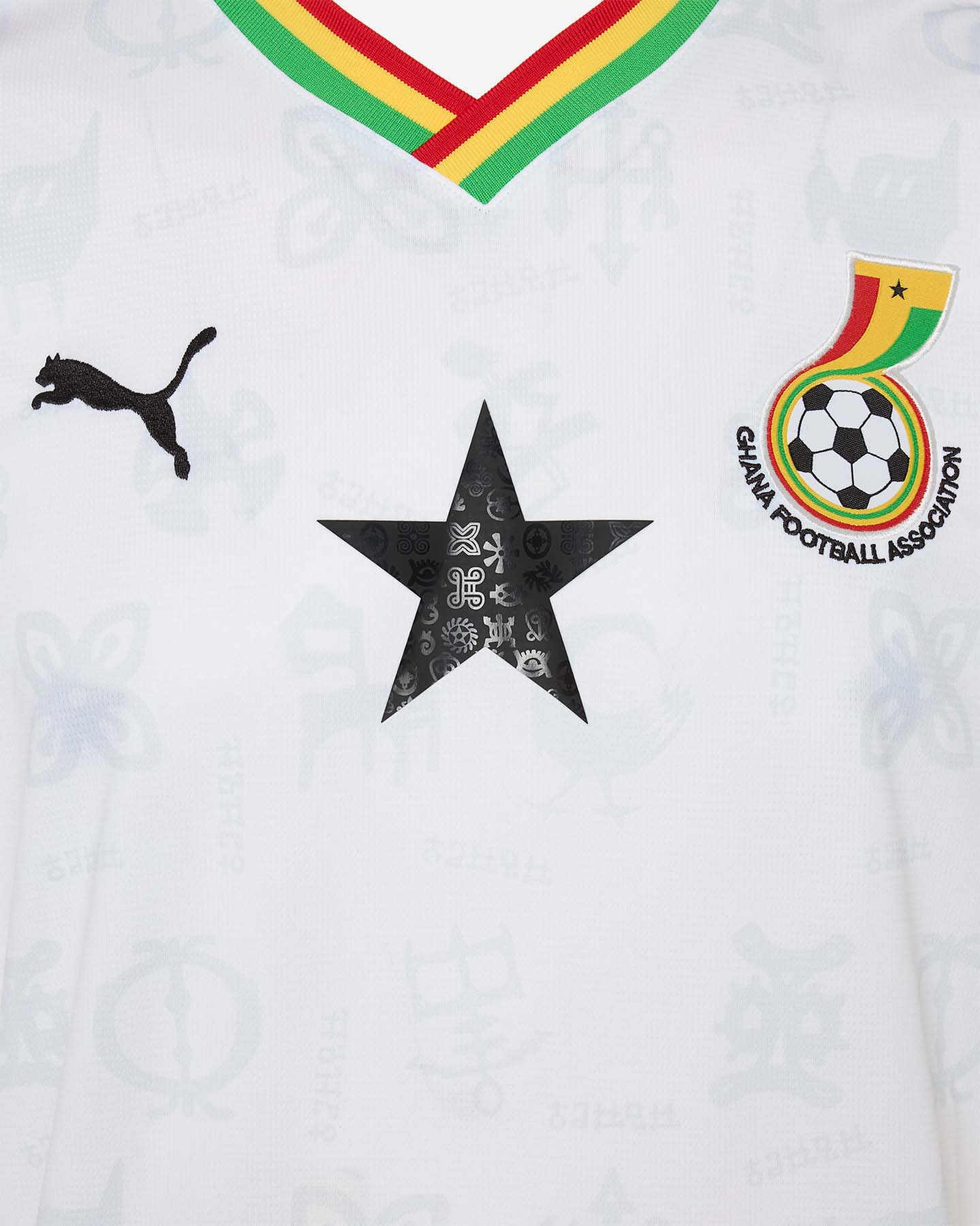 Oficiálna replika domáceho futbalového dresu Puma Ghana M 777192-01