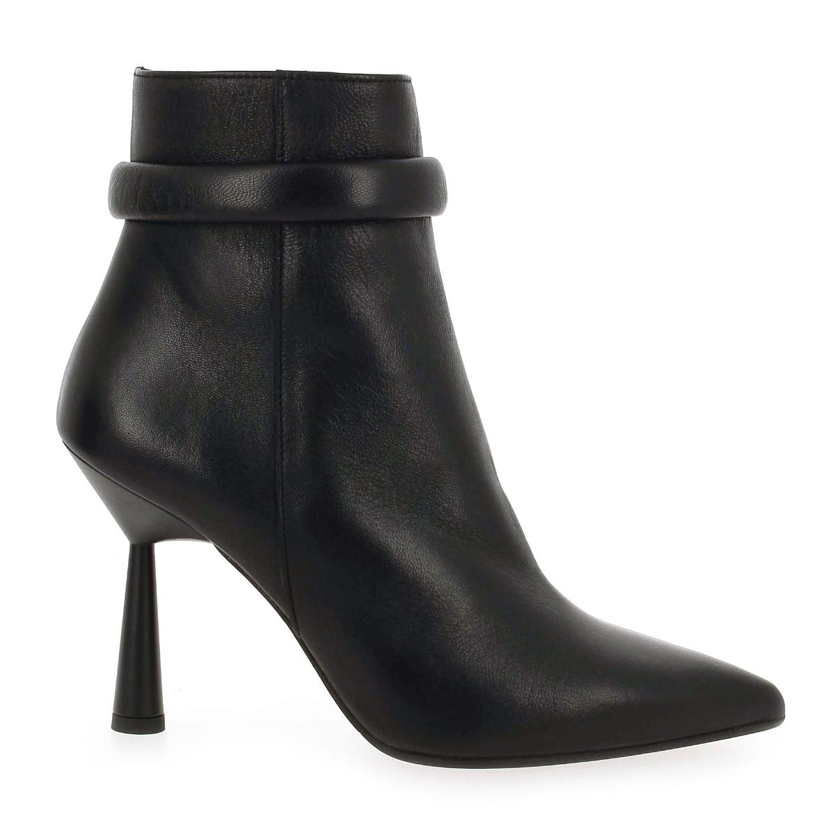 Chantal 1962  1859 - noir