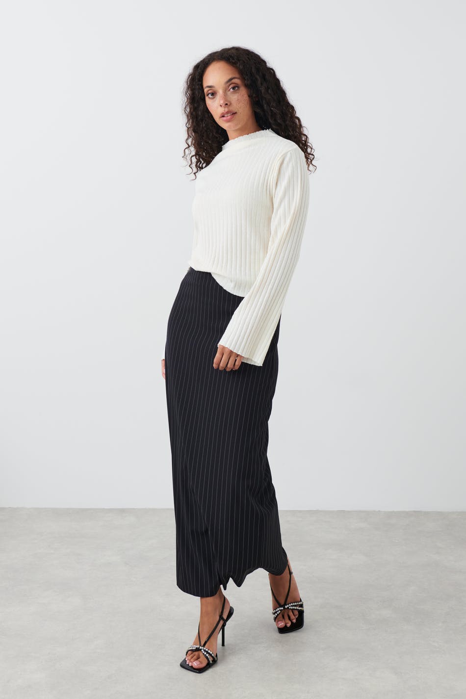 Rib sweater