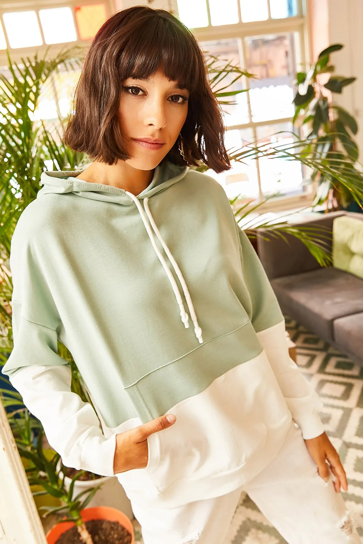 Olalook  Mintgrünes, zweifarbiges Oversize-Sweatshirt für Damen SWT-19000228