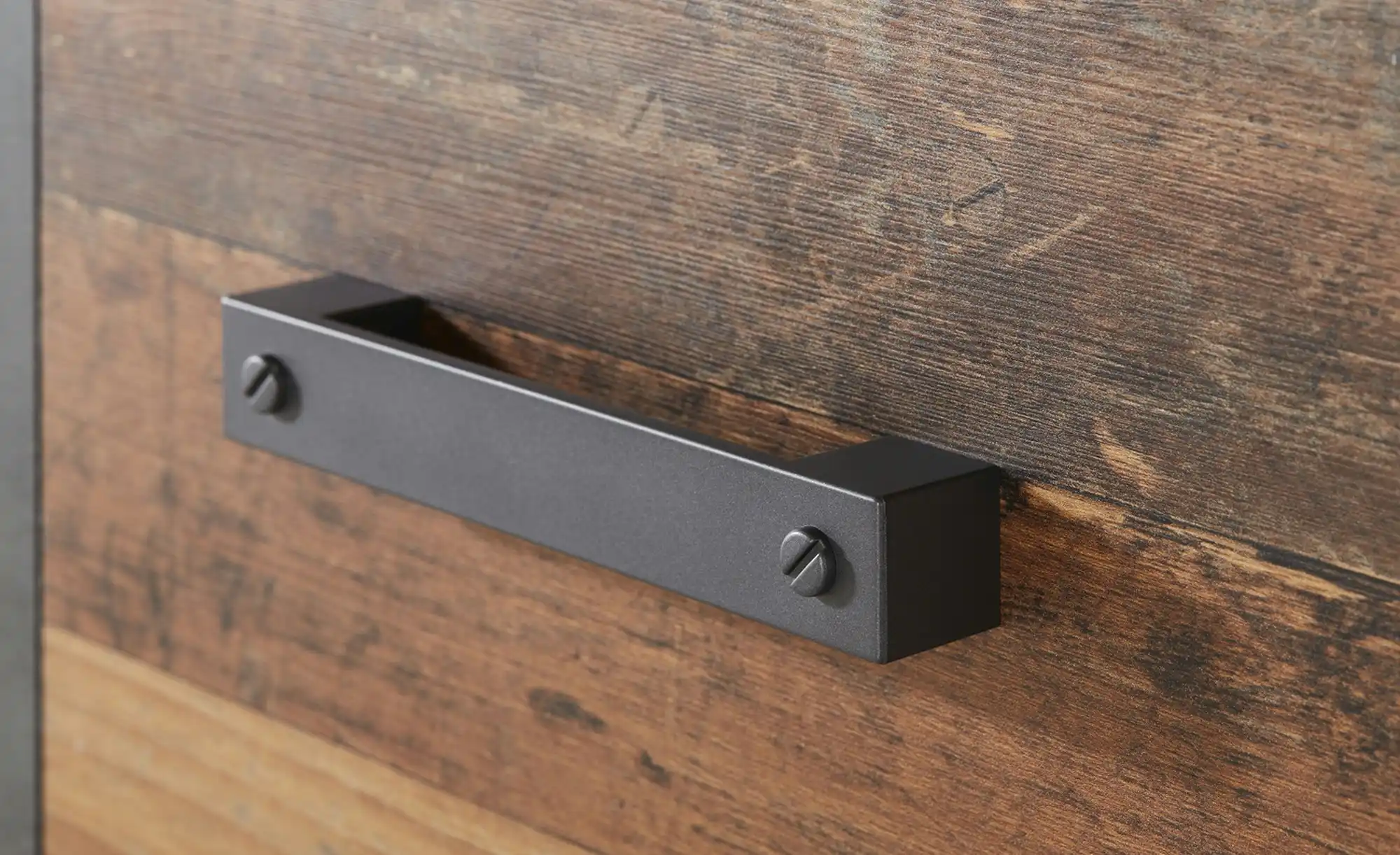 Garderobenschrank mit Spiegeltür