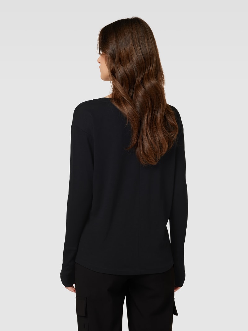 Longsleeve mit U-Boot-Ausschnitt in schwarz
