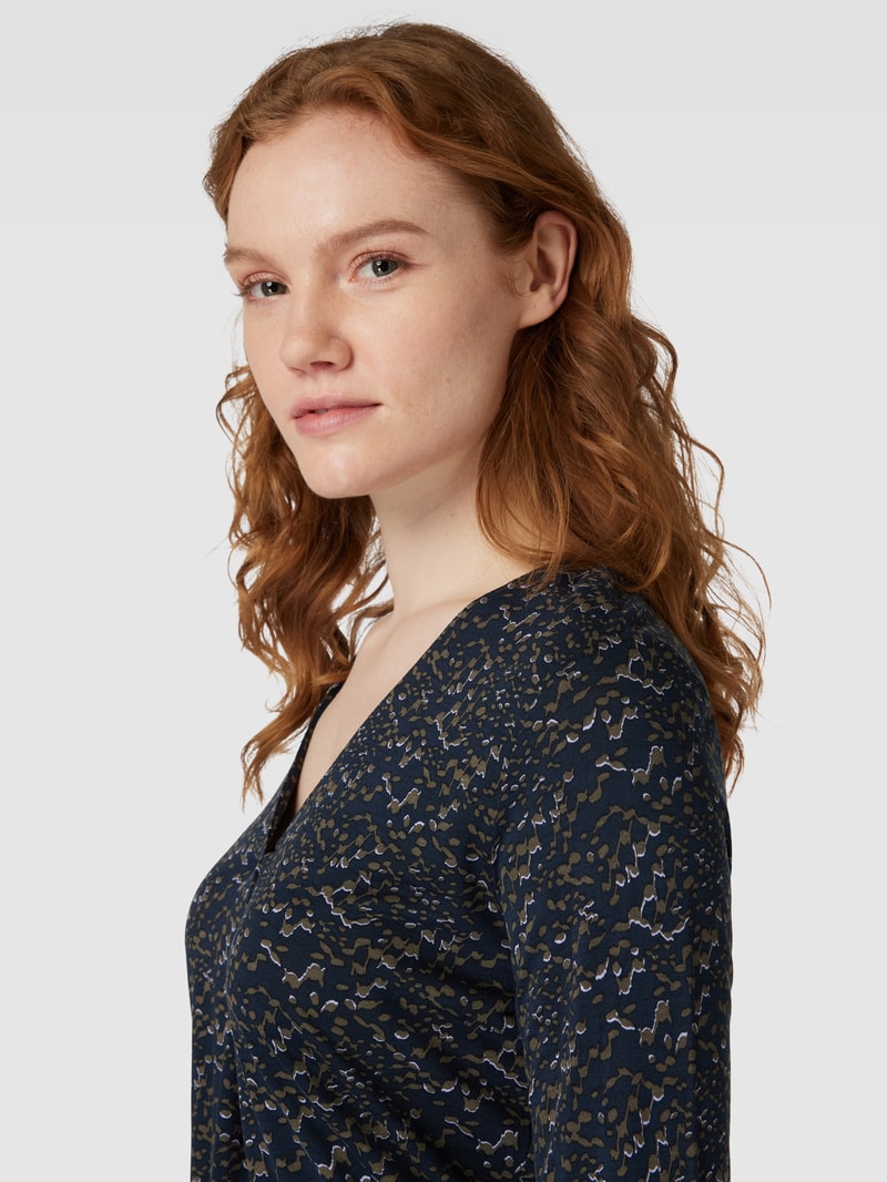 Bluse mit V-Ausschnitt Modell 'Sannah' in marineblau