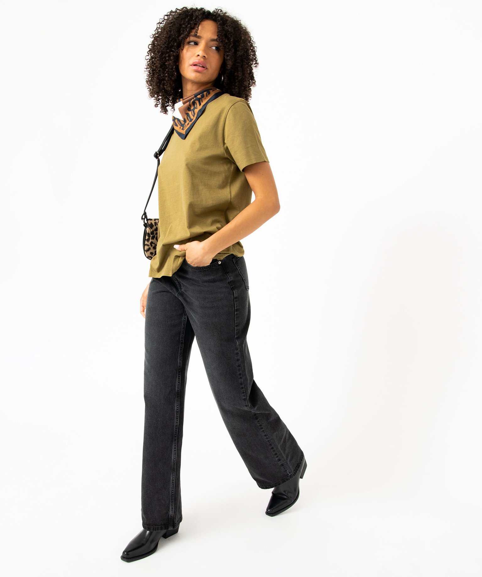 Jean "Wide leg" taille haute coloris délavé femme noir | GEMO