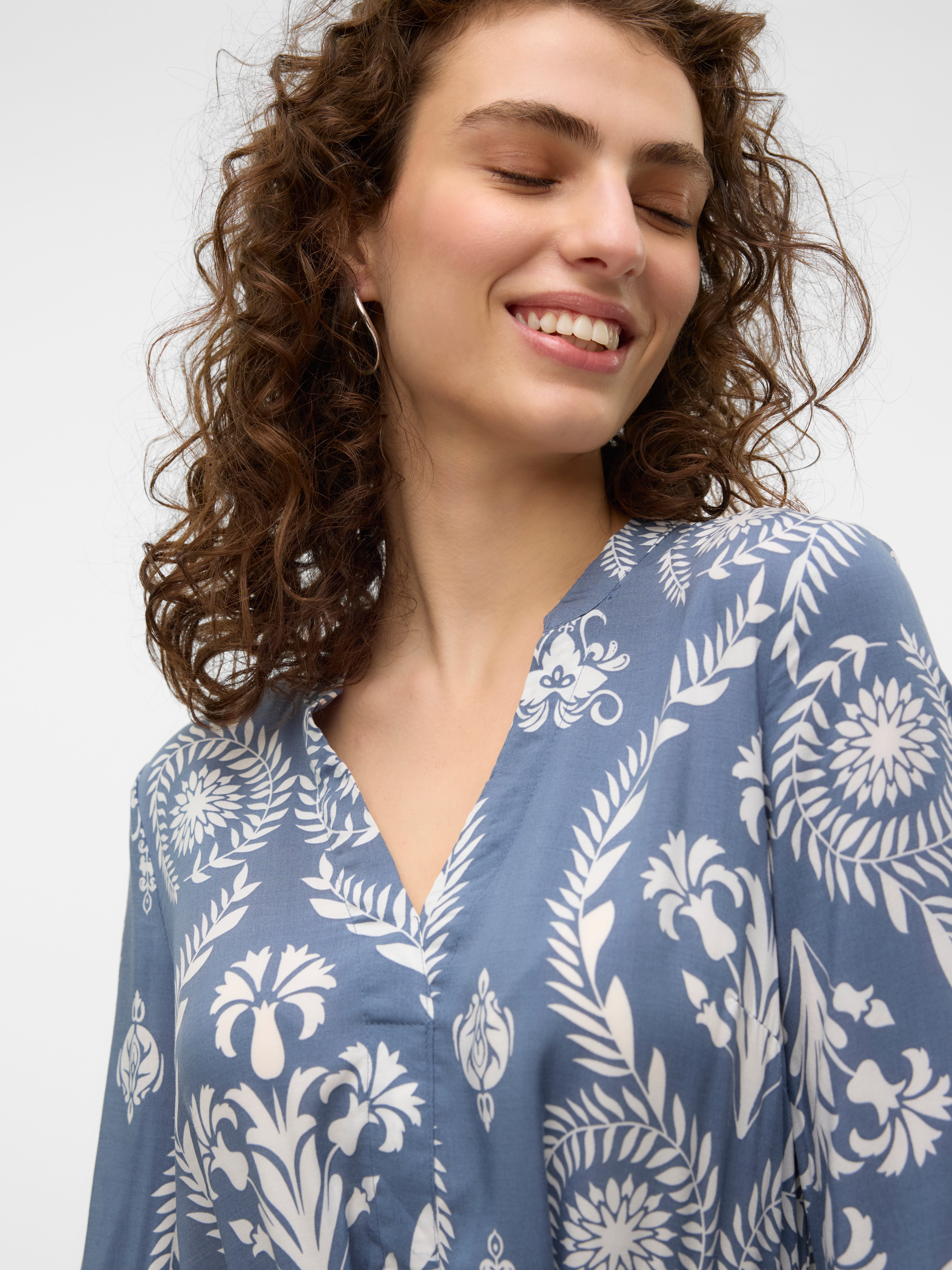 VMZANA Kurzes Kleid
