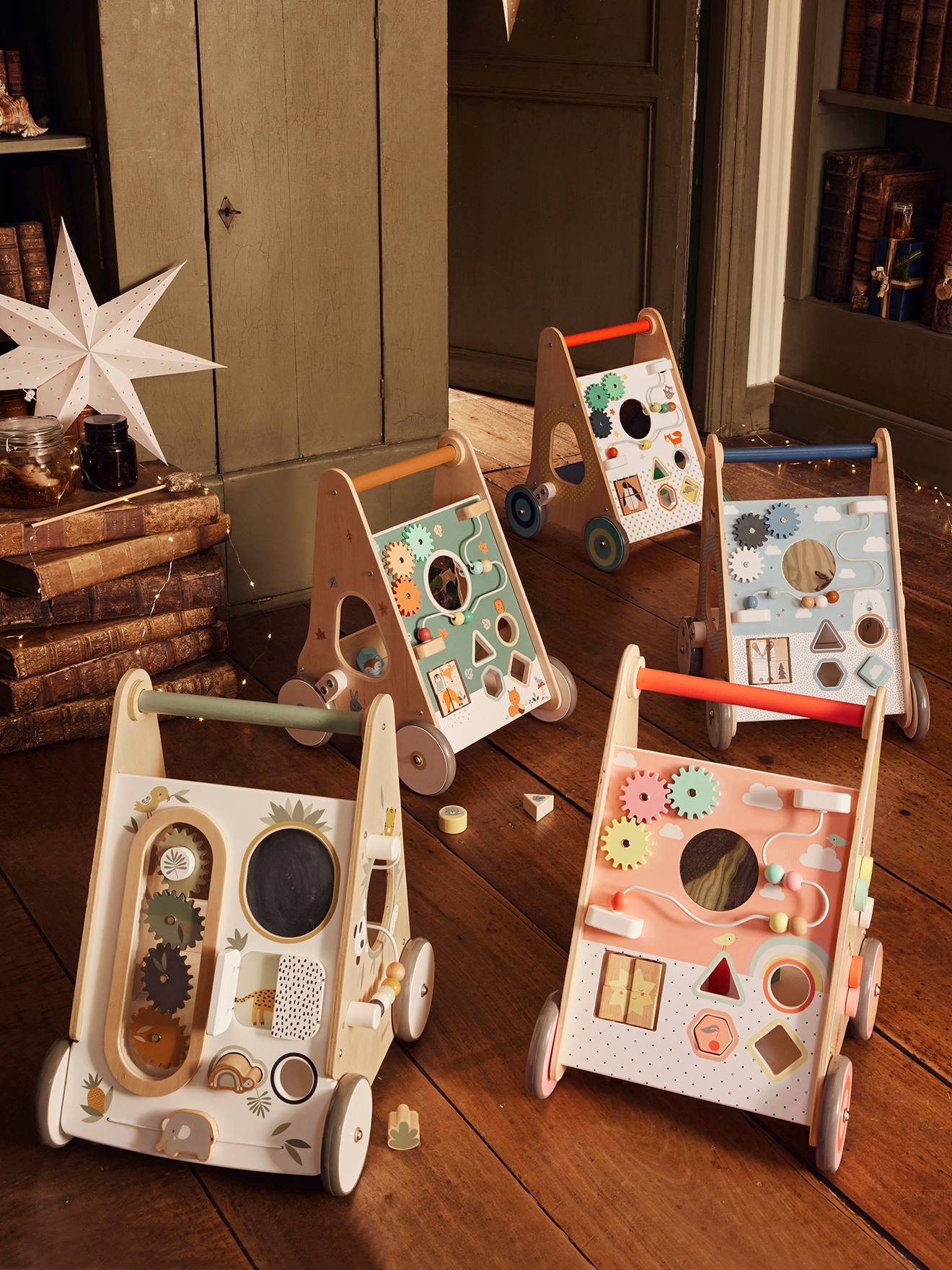 Chariot de marche avec freins HANOÏ en bois FSC® multicolore