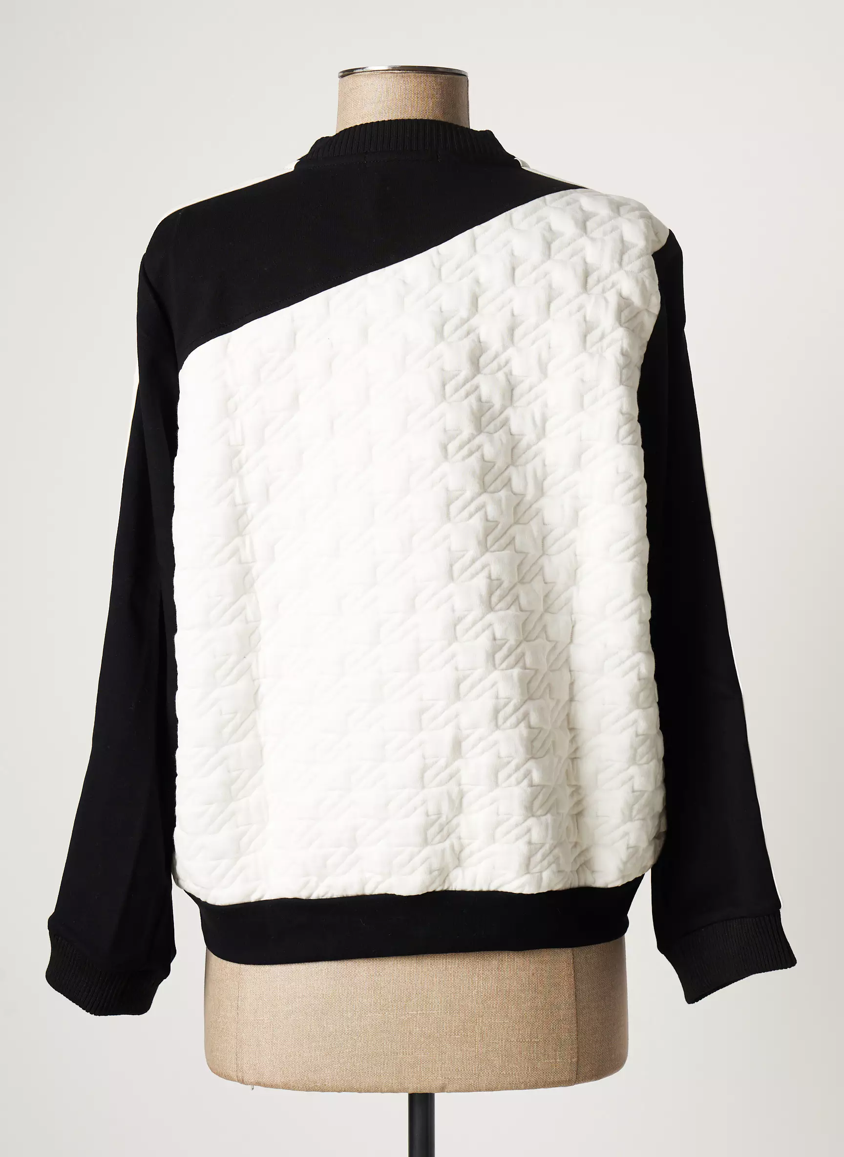 Maloka Vestecasual Femme couleur noir