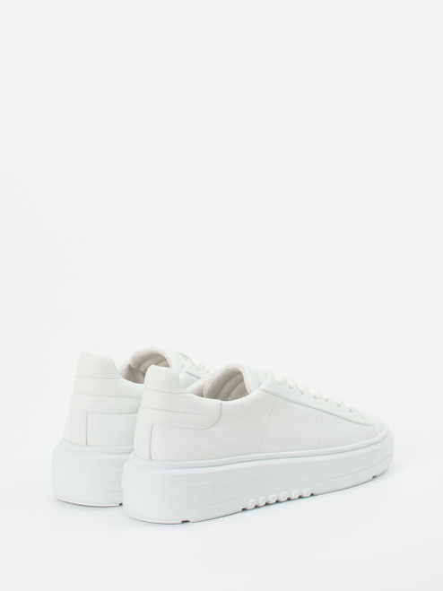 Sneaker-16637990256 Kennel & Schmenger