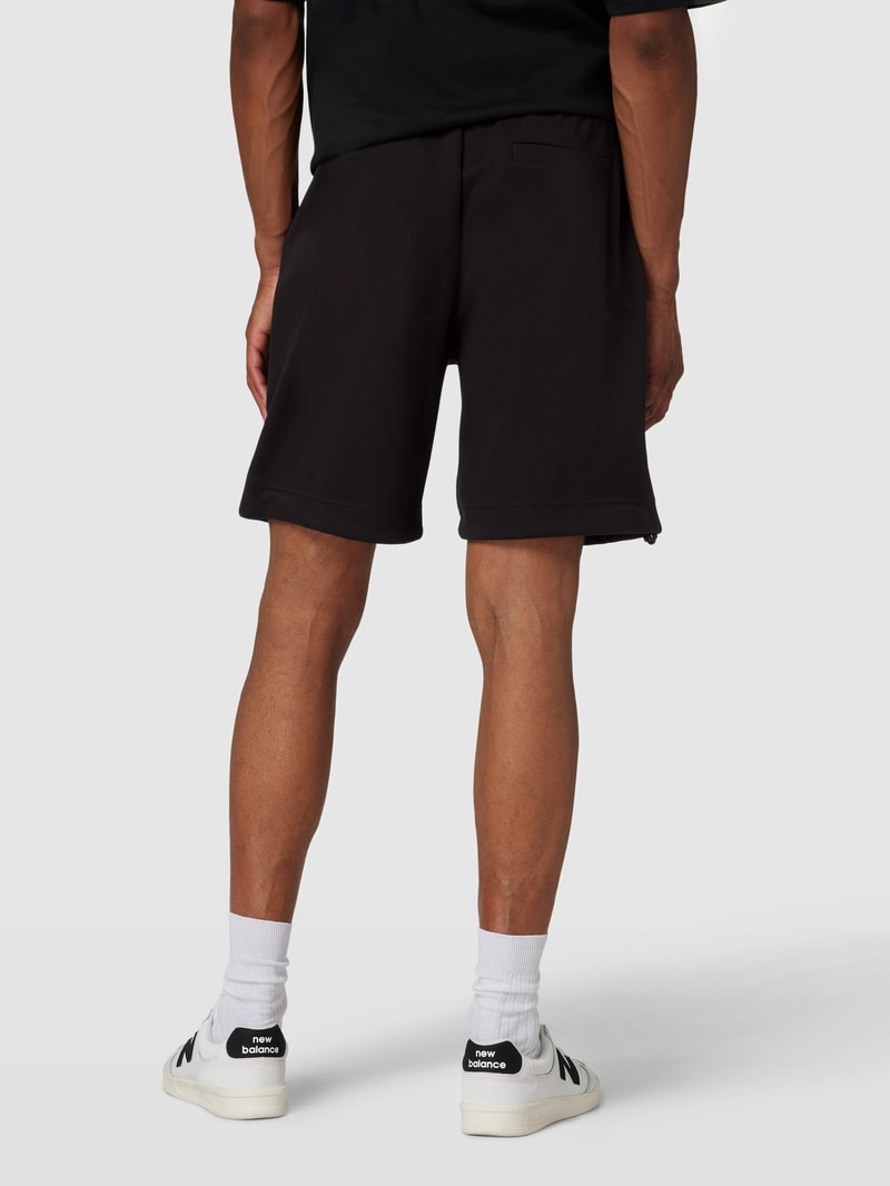 Sweatshorts mit Logo-Details Modell 'Lamson' in schwarz