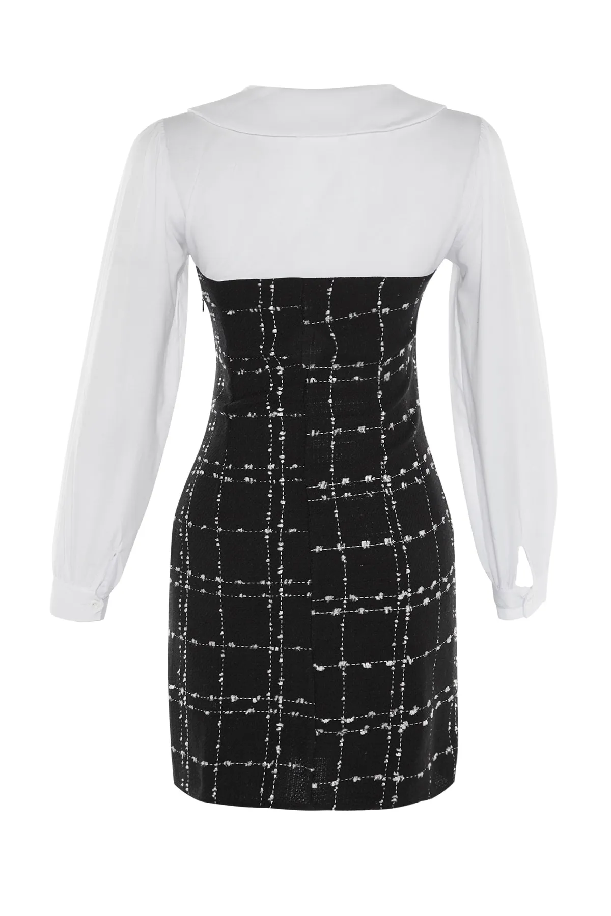 Trendyol Collection  Schwarzes Mini-Webkleid aus Tweed mit Hemdkragen in A-Linie TWOAW23EL00701