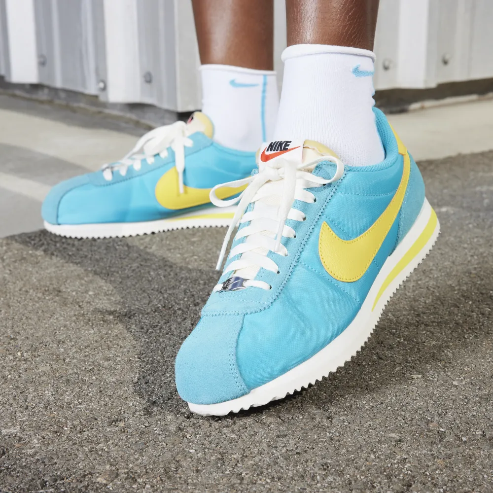 Nike Cortez HF0118-300 / blau
