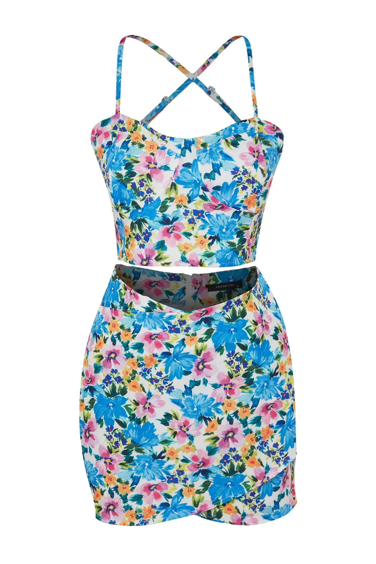 Trendyol Collection  Blaues, tailliertes Set aus Oberteil und Unterteil mit gewebtem Blumenmuster, Trägern und Blumenmuster TWOSS23AU00073