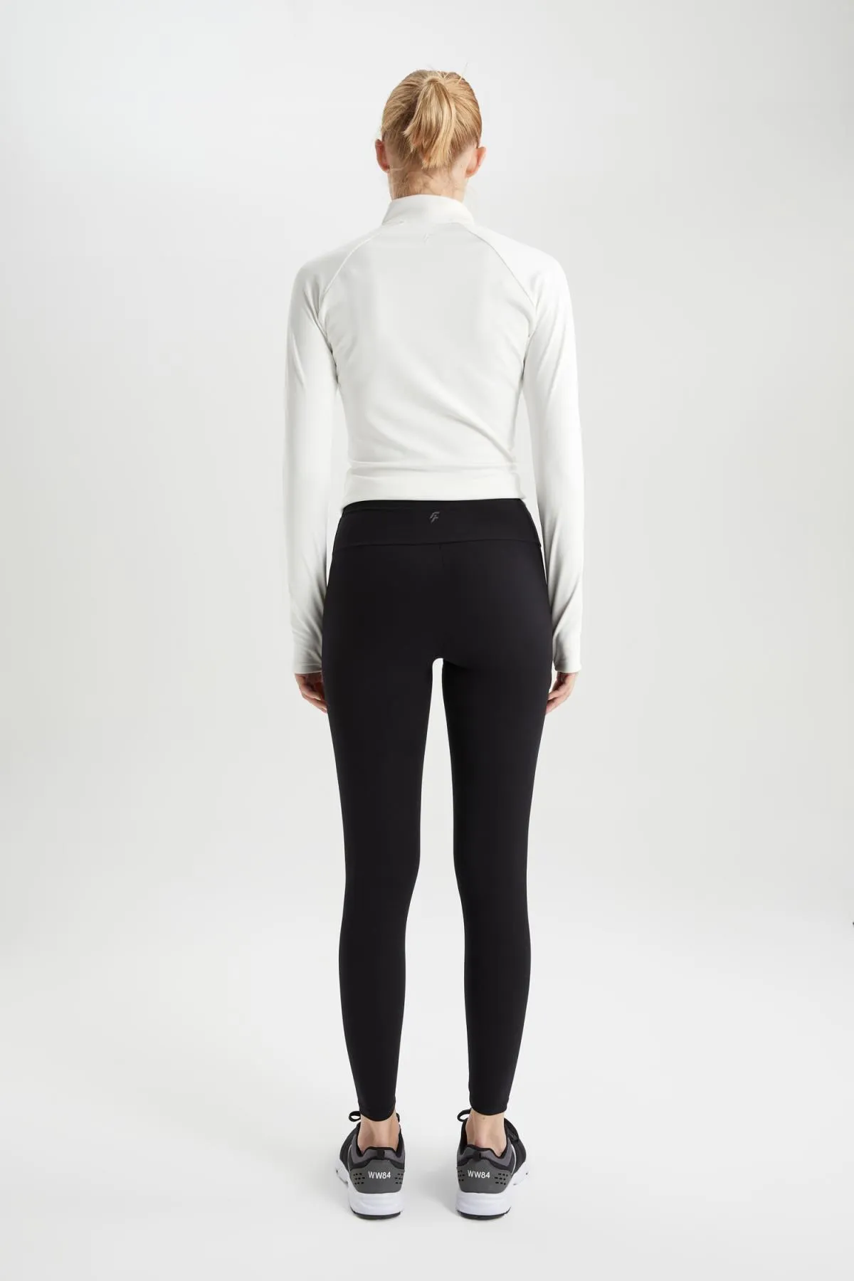 DeFacto  Sporttights - Fit Waist, Modell B0920ax23au