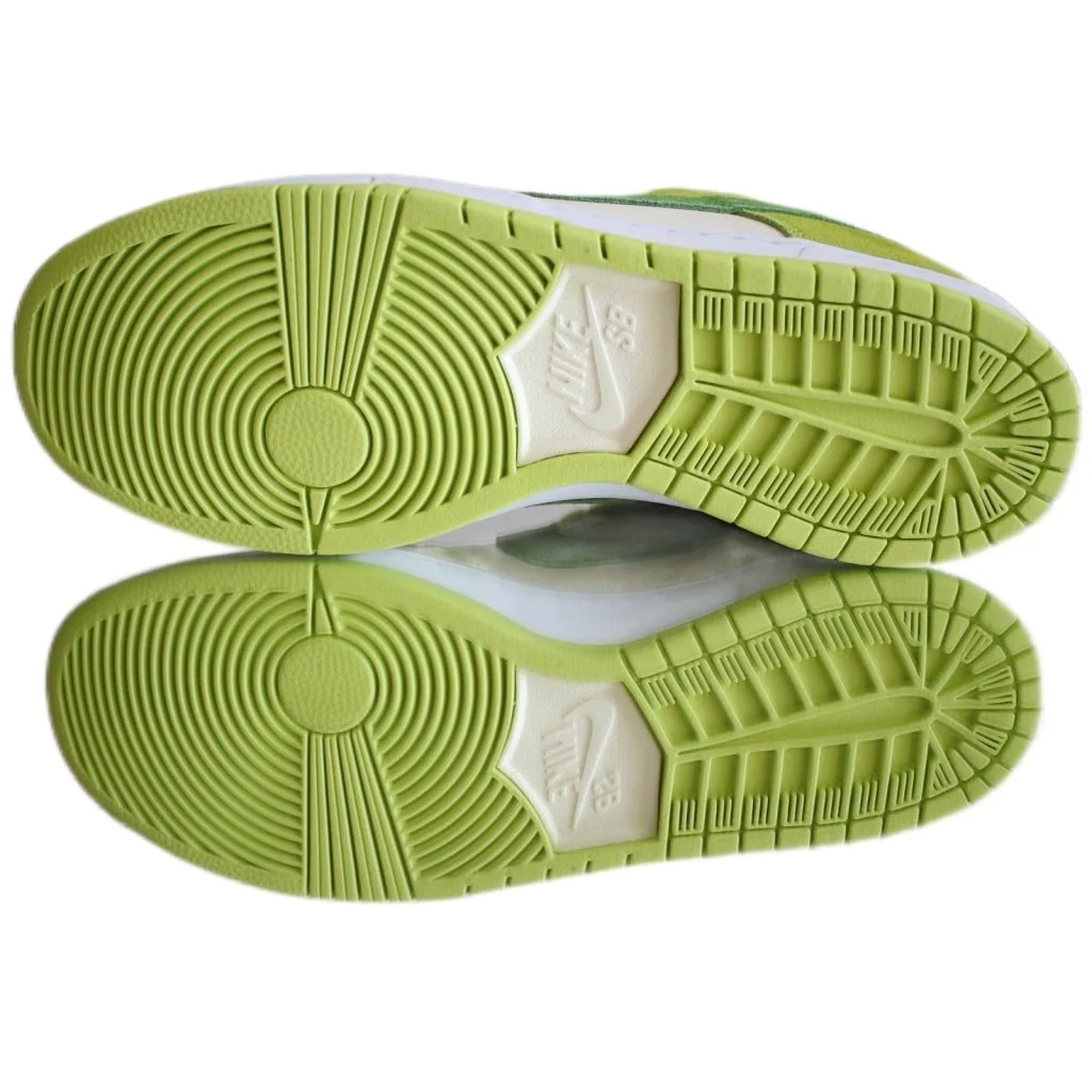Nike SB Dunk Low Green Apple