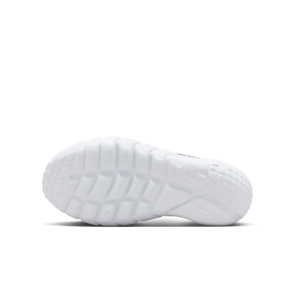 Nike Flex Runner 2 DJ6038-010 / grau