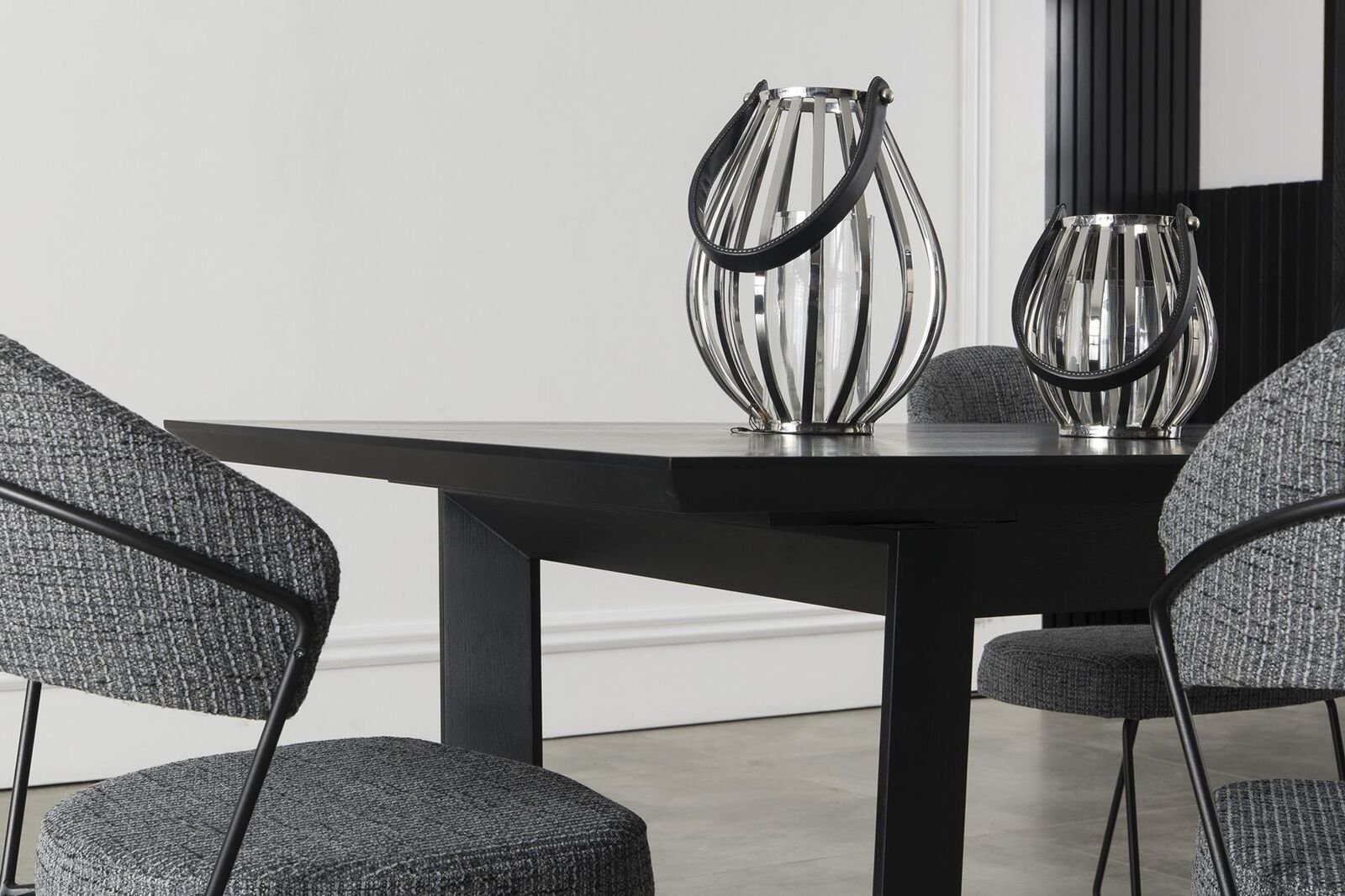 JVmoebel Esszimmer-Set Esszimmer Tisch mit 4 Lehnstühlen Essgarnitur Essgruppe Möbel 5tlg., (5-St., 1x Esstisch + 4x Stühle), Made in Europa