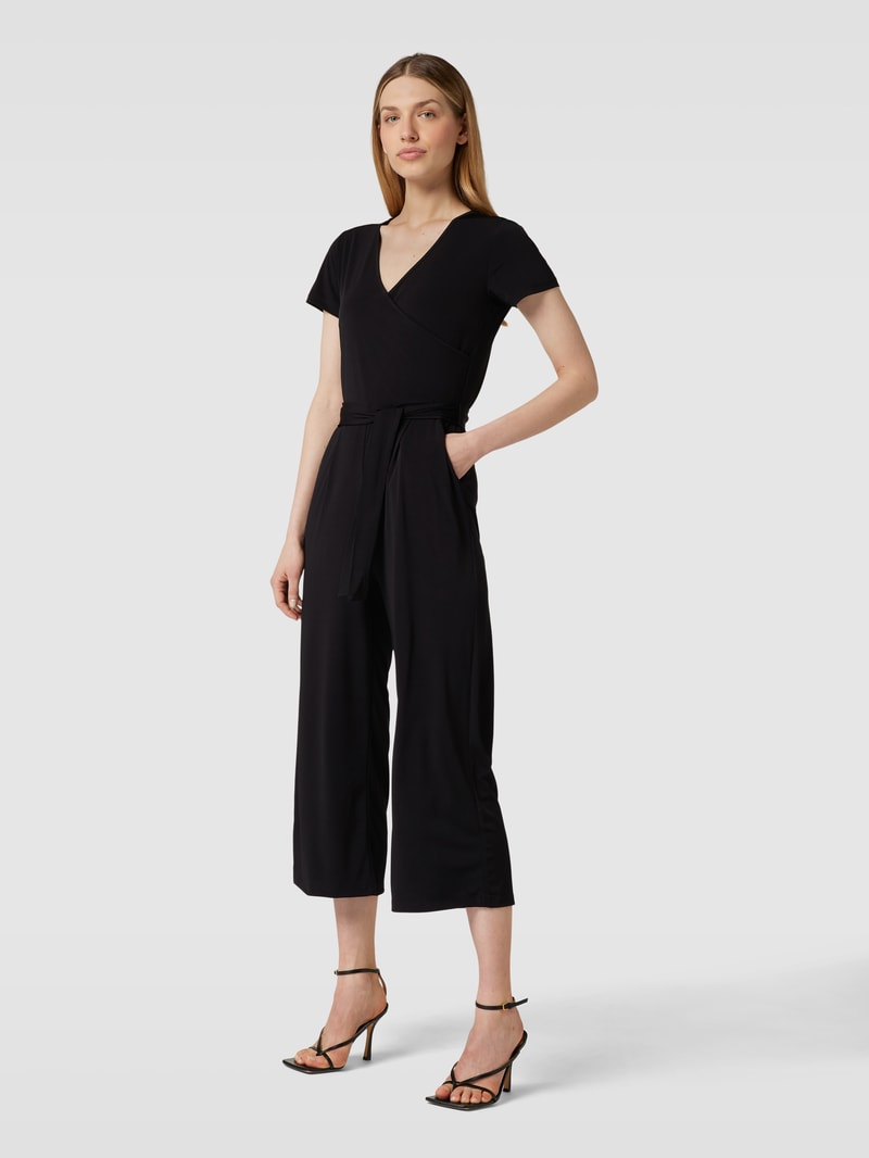Jumpsuit mit V-Ausschnitt in schwarz