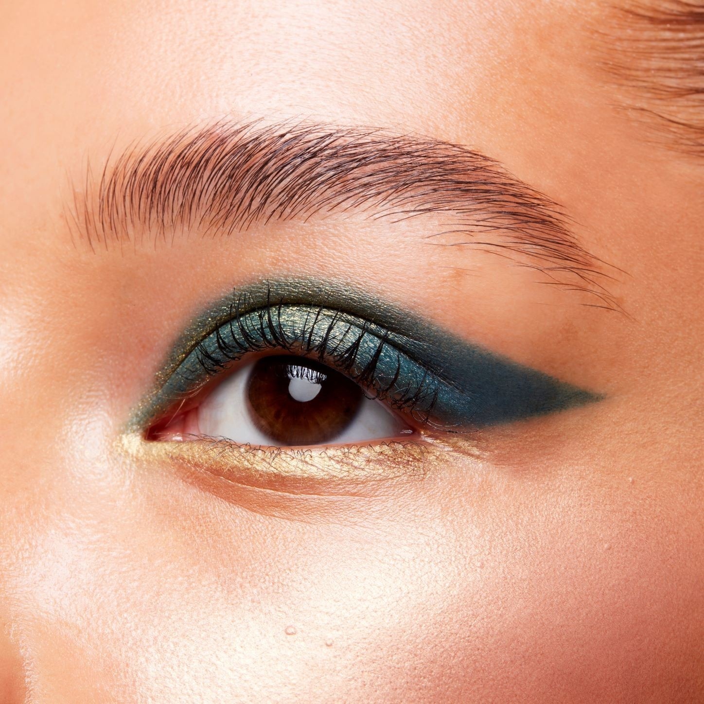 Eye Shadow X 8-01