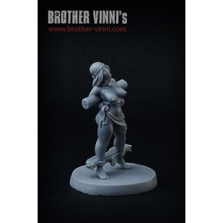 Gipsy prisoner (28 mm)