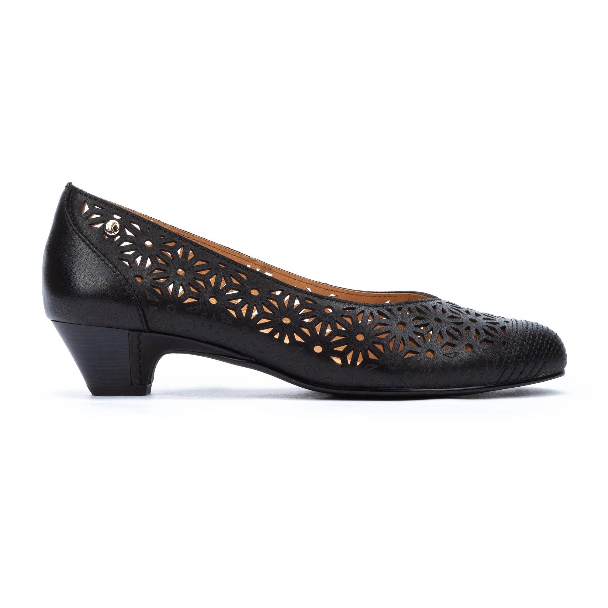 Buty damskie ze skórzanymi detalami - CZARNE