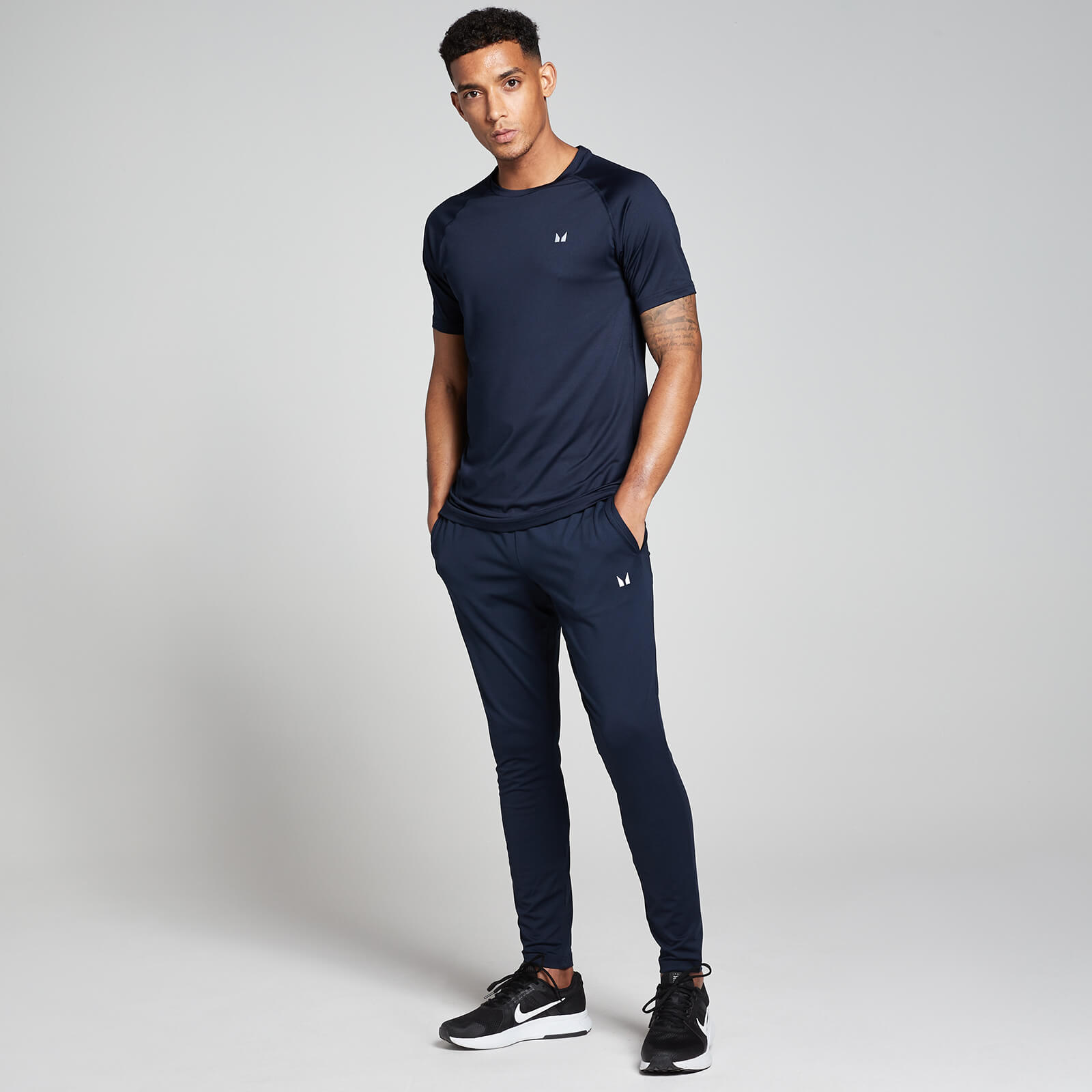 T-shirt d’entraînement à manches courtes MP pour hommes – Bleu marine