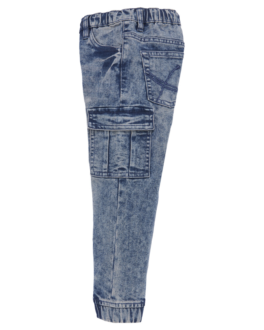 Jeans mit starken Waschungseffekten