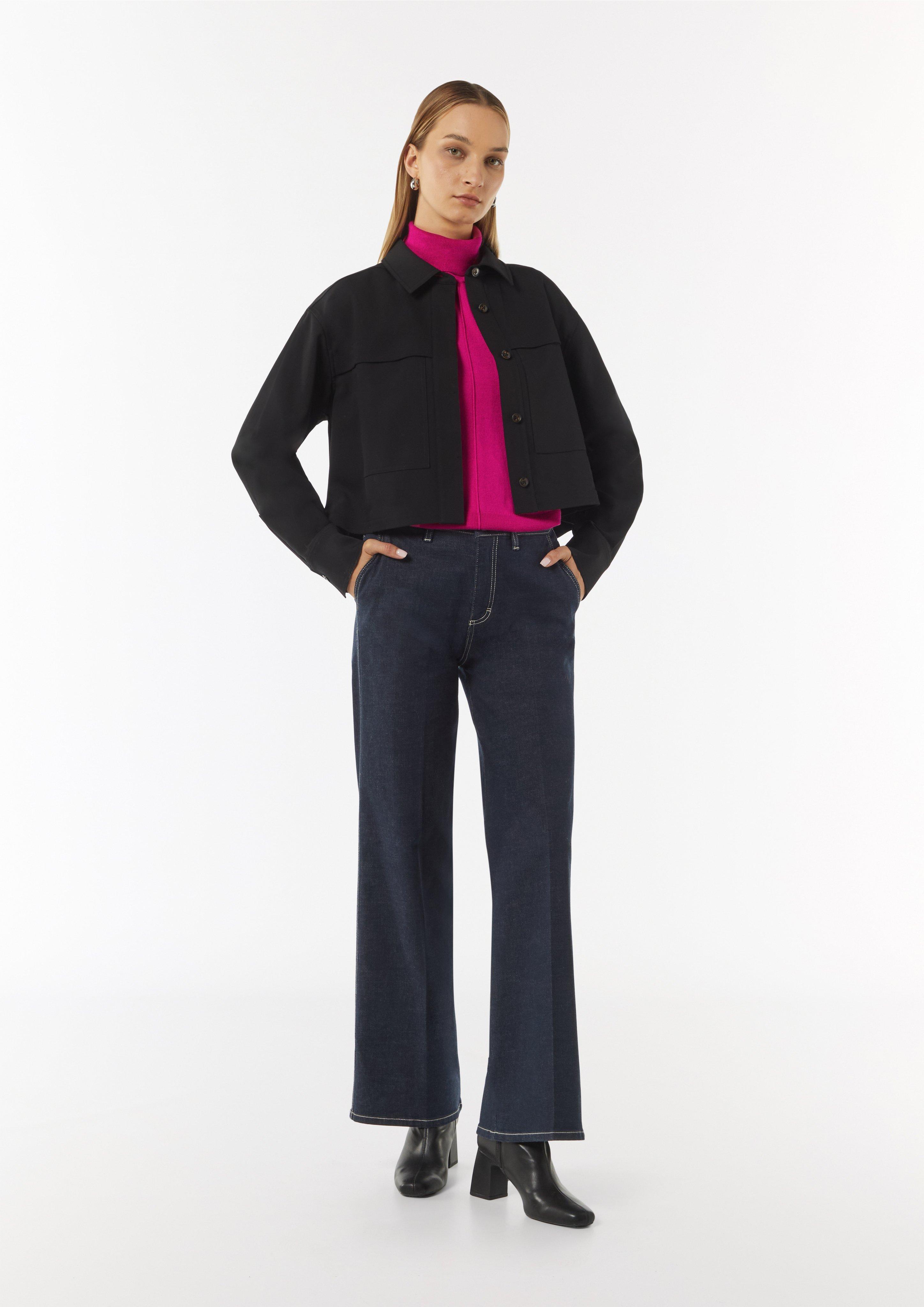 Rollkragenpullover mit Biesen und Rippdetails - pink