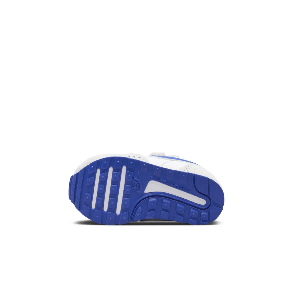 Nike MD Valiant CN8560-110 / weiss